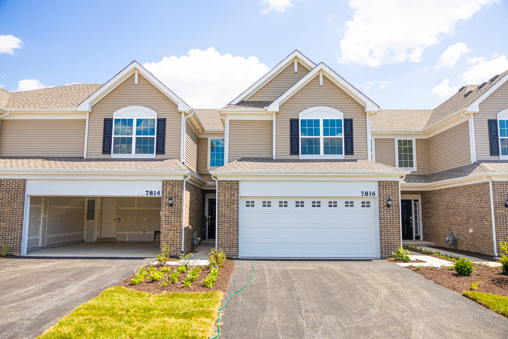 7816 Nightshade Lane, Joliet, IL 60431