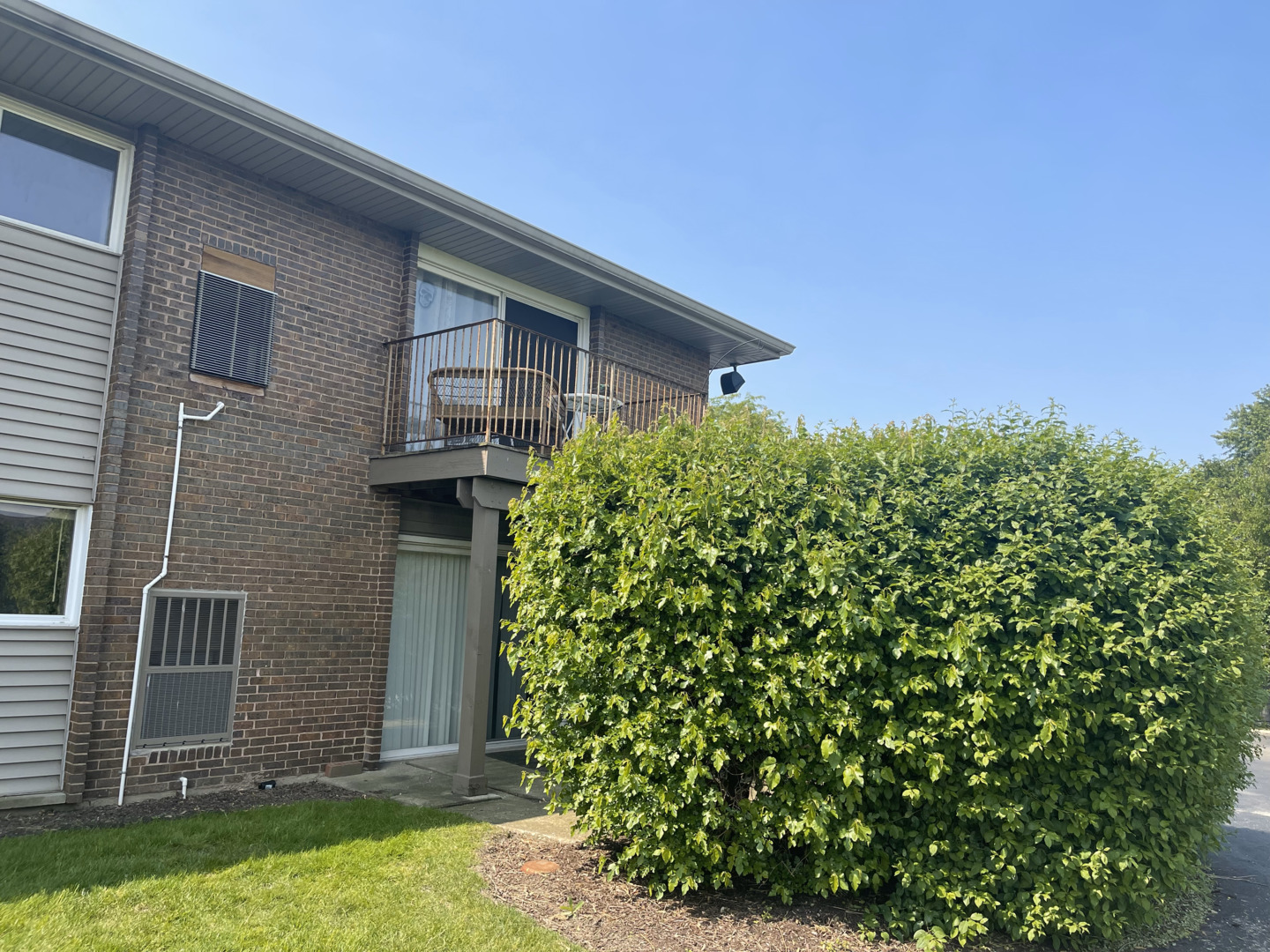 2301 BEAU MONDE Boulevard #106, Lisle, IL 60532