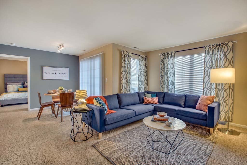 136 Ascot Lane #3215, Willowbrook, IL 60527