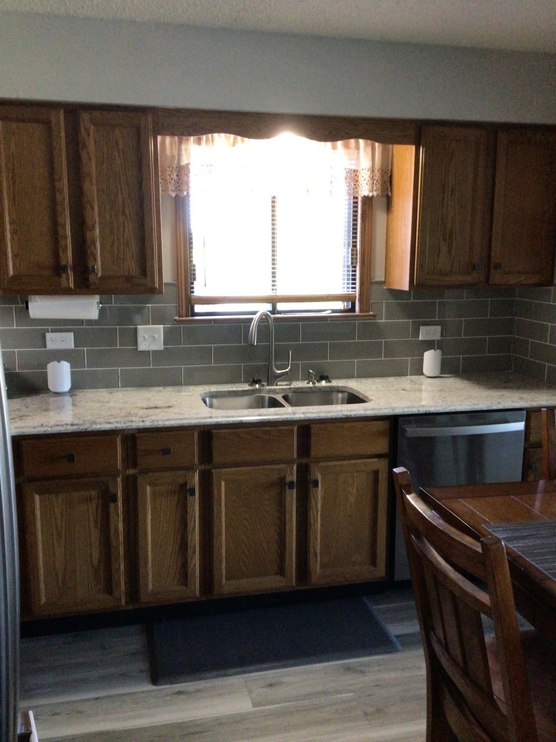 19533 LAKE SHORE Drive #3N, Lynwood, IL 60411