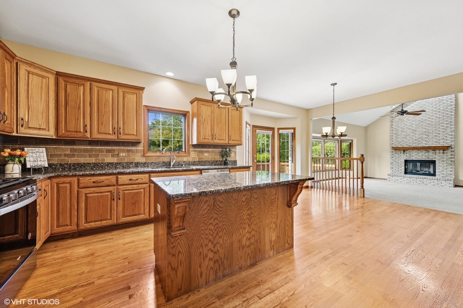 2631 Saltmeadow Road, Naperville, IL 60564