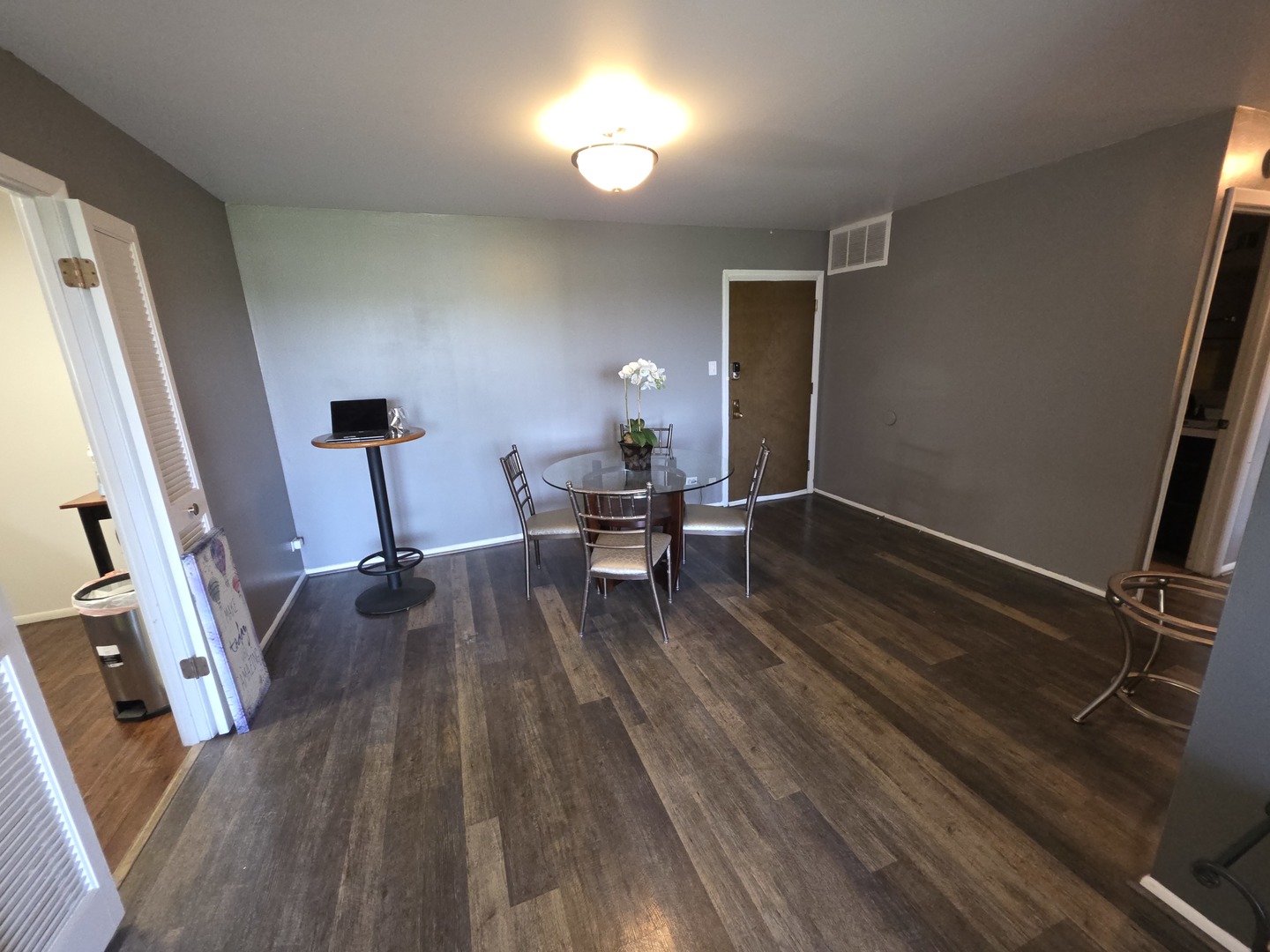 100 Park Avenue #402, Calumet City, IL 60409