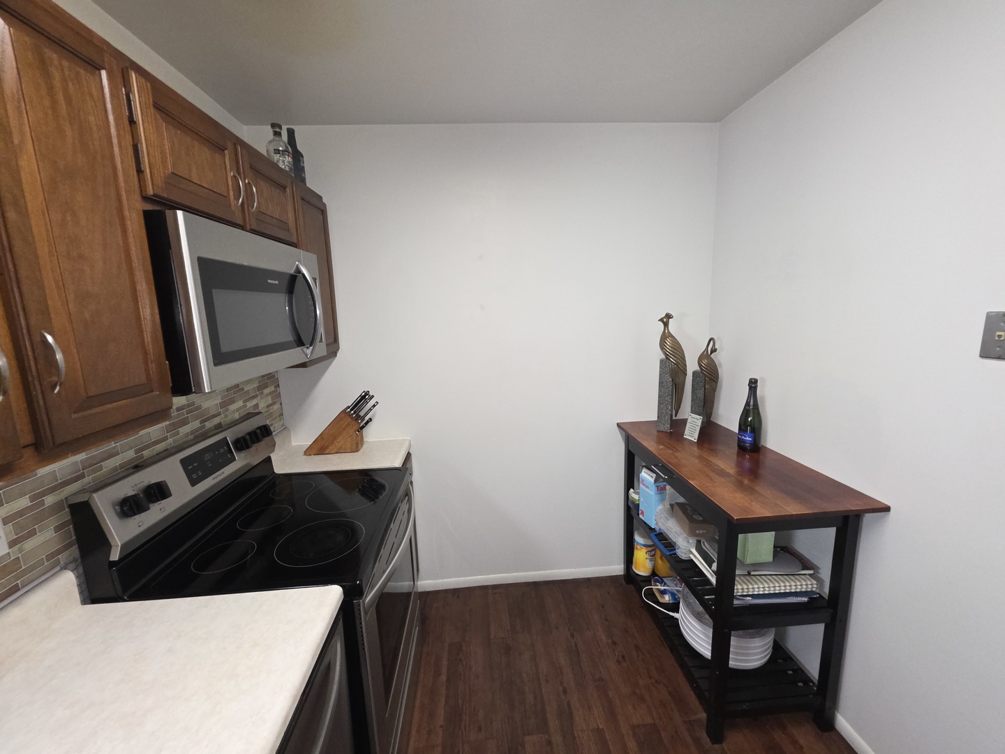 100 Park Avenue #402, Calumet City, IL 60409