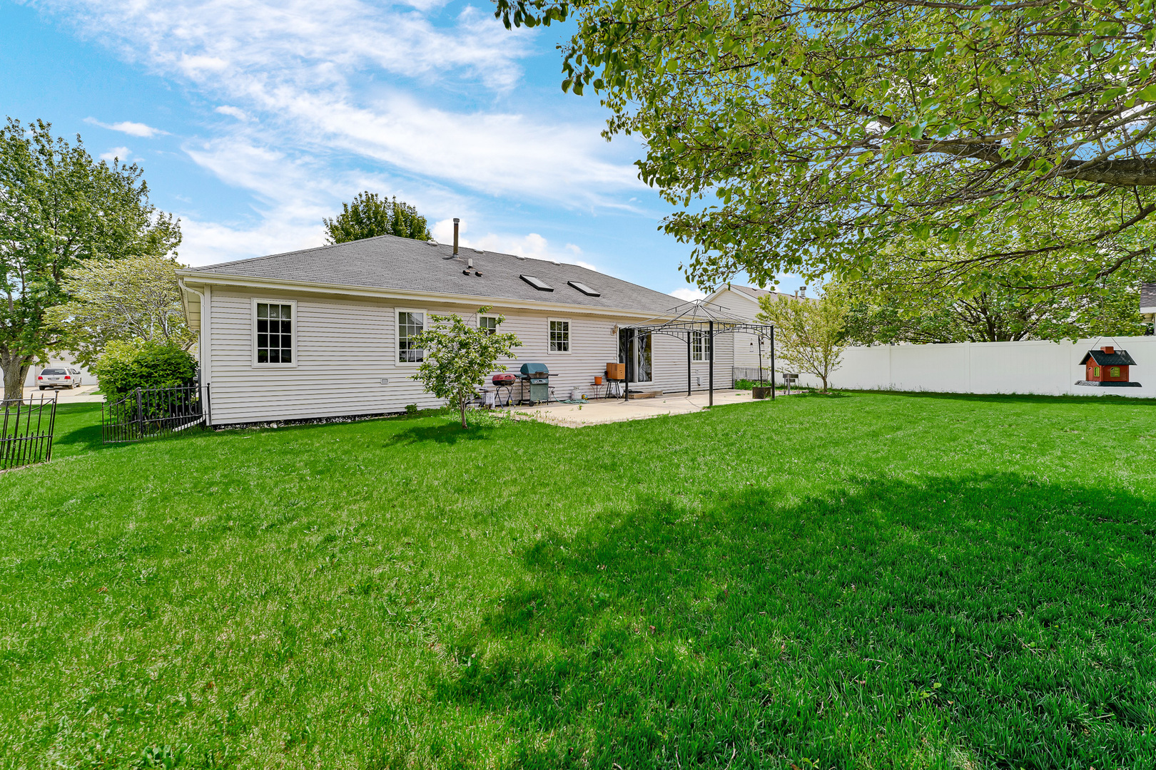 1565 Stefanie Lane, Bourbonnais, IL 60914