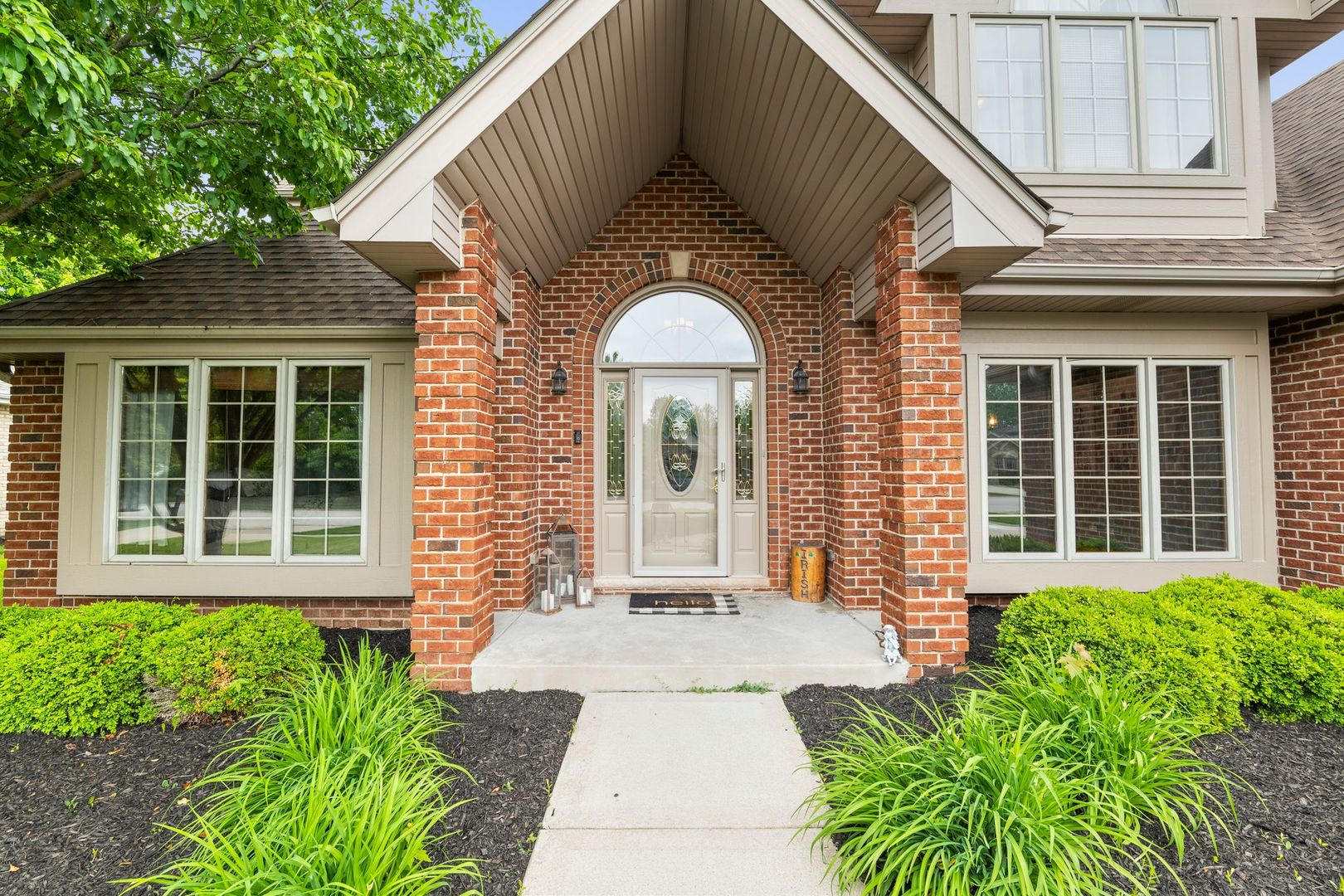 373 W Joliet Highway, New Lenox, IL 60451