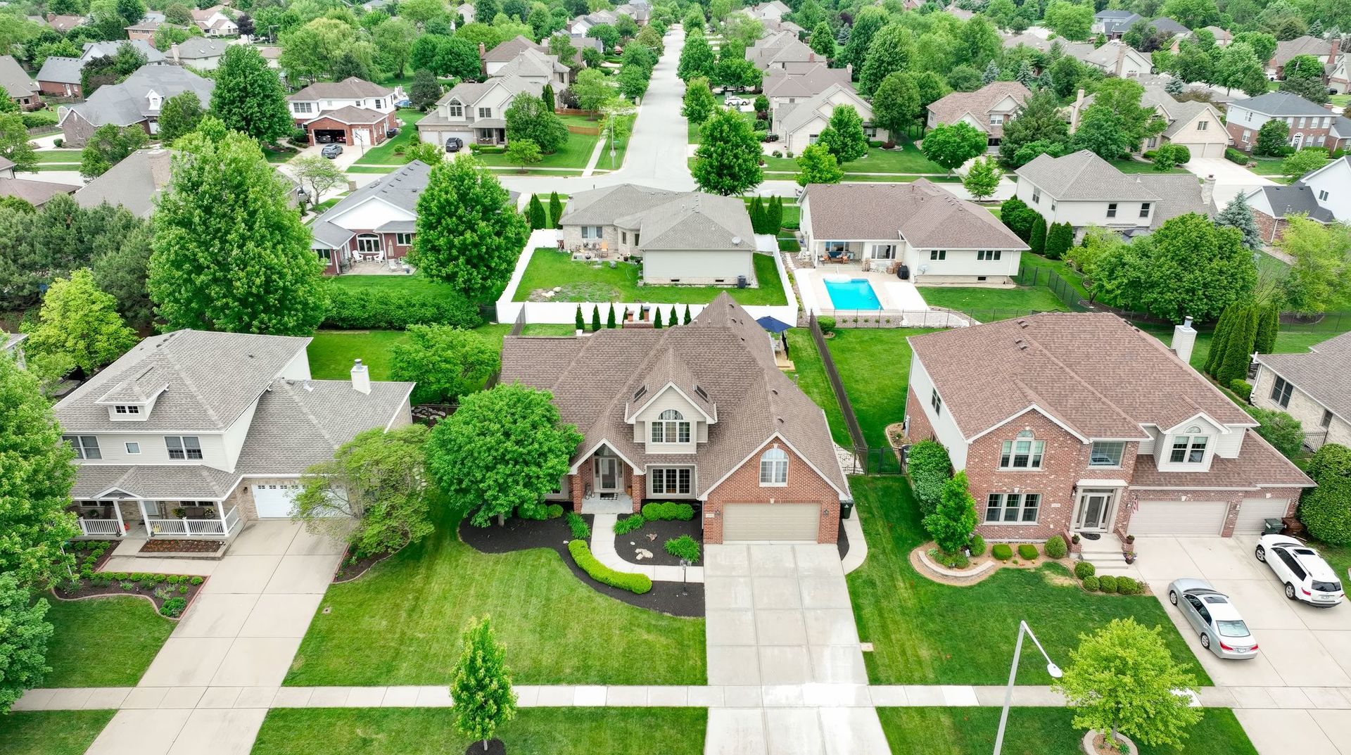 373 W Joliet Highway, New Lenox, IL 60451