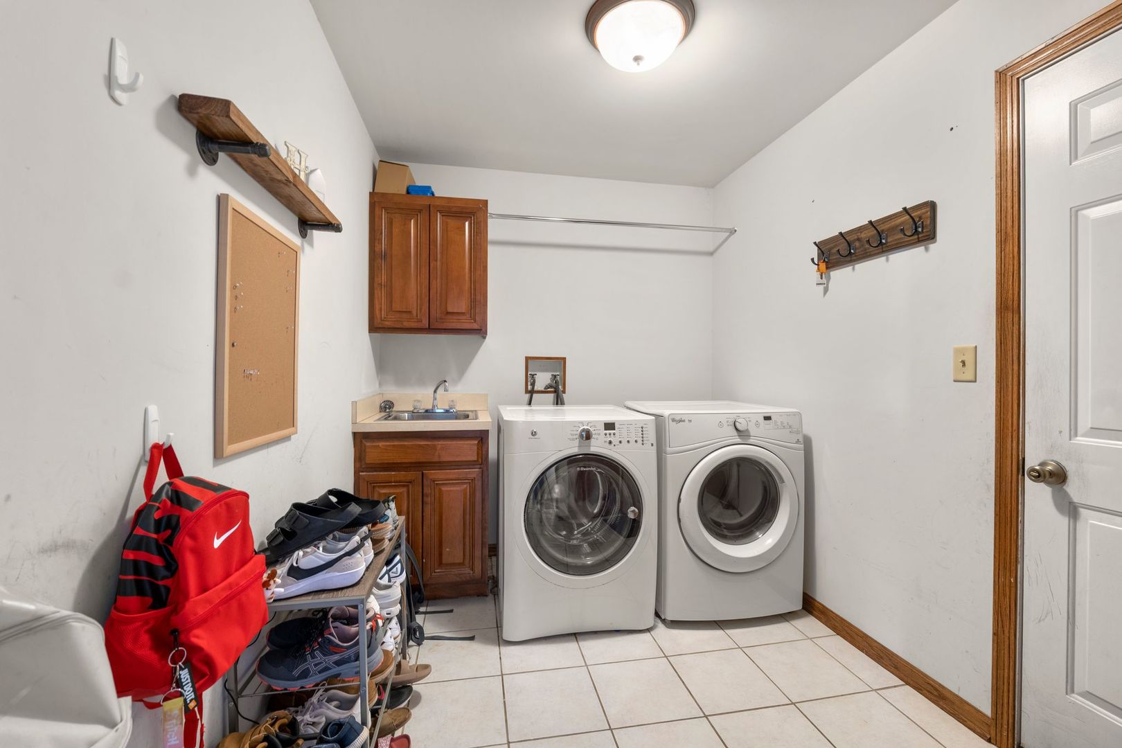 373 W Joliet Highway, New Lenox, IL 60451