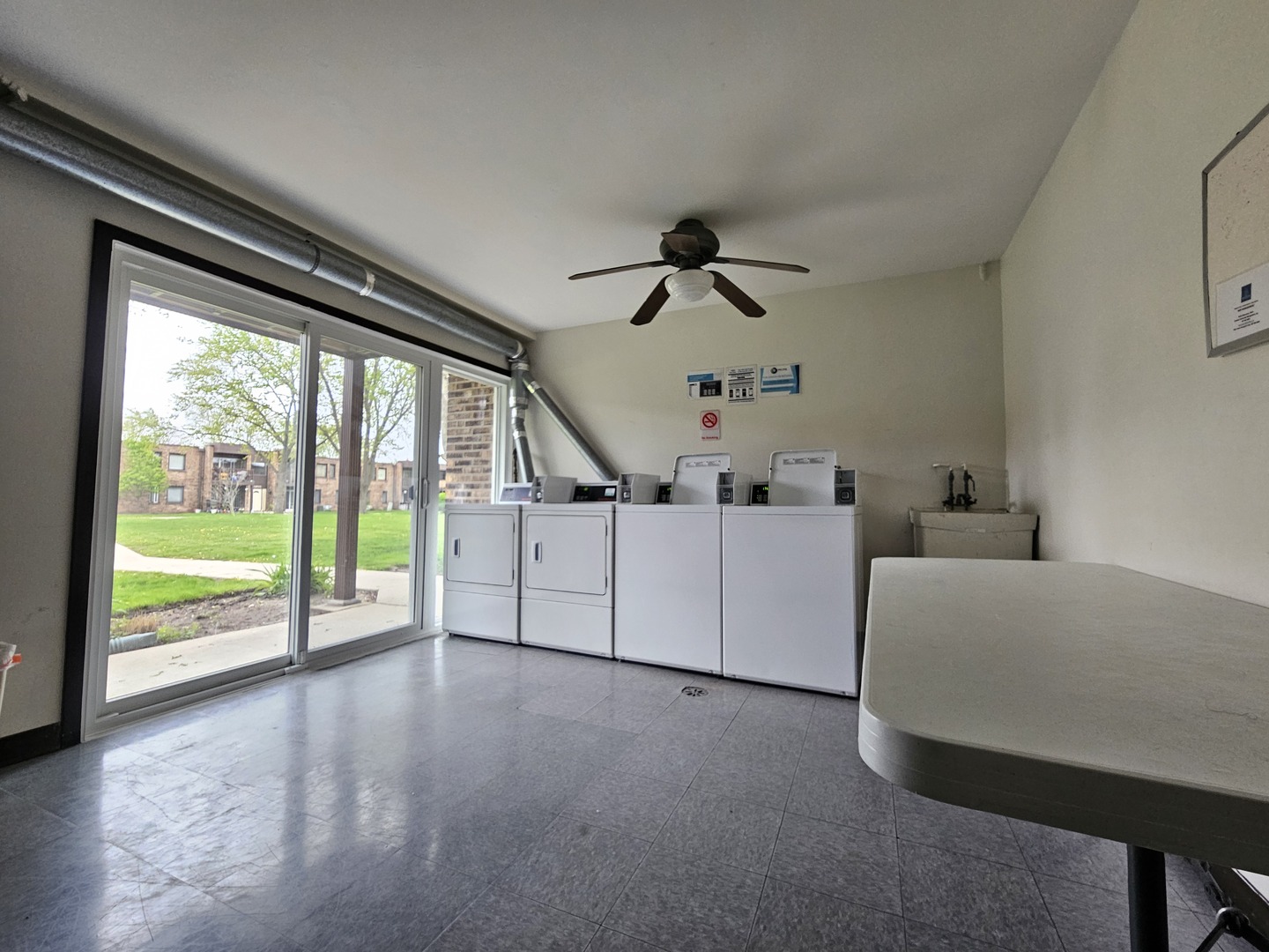 1165 Pleasant Run Drive #513, Wheeling, IL 60090