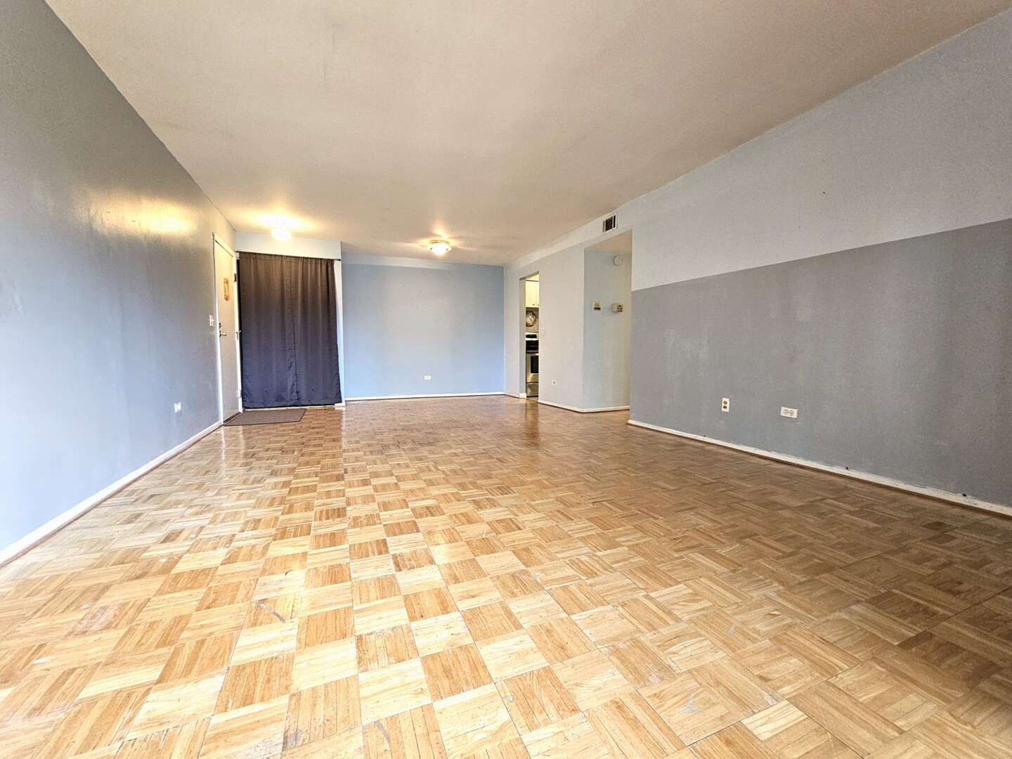 1165 Pleasant Run Drive #513, Wheeling, IL 60090