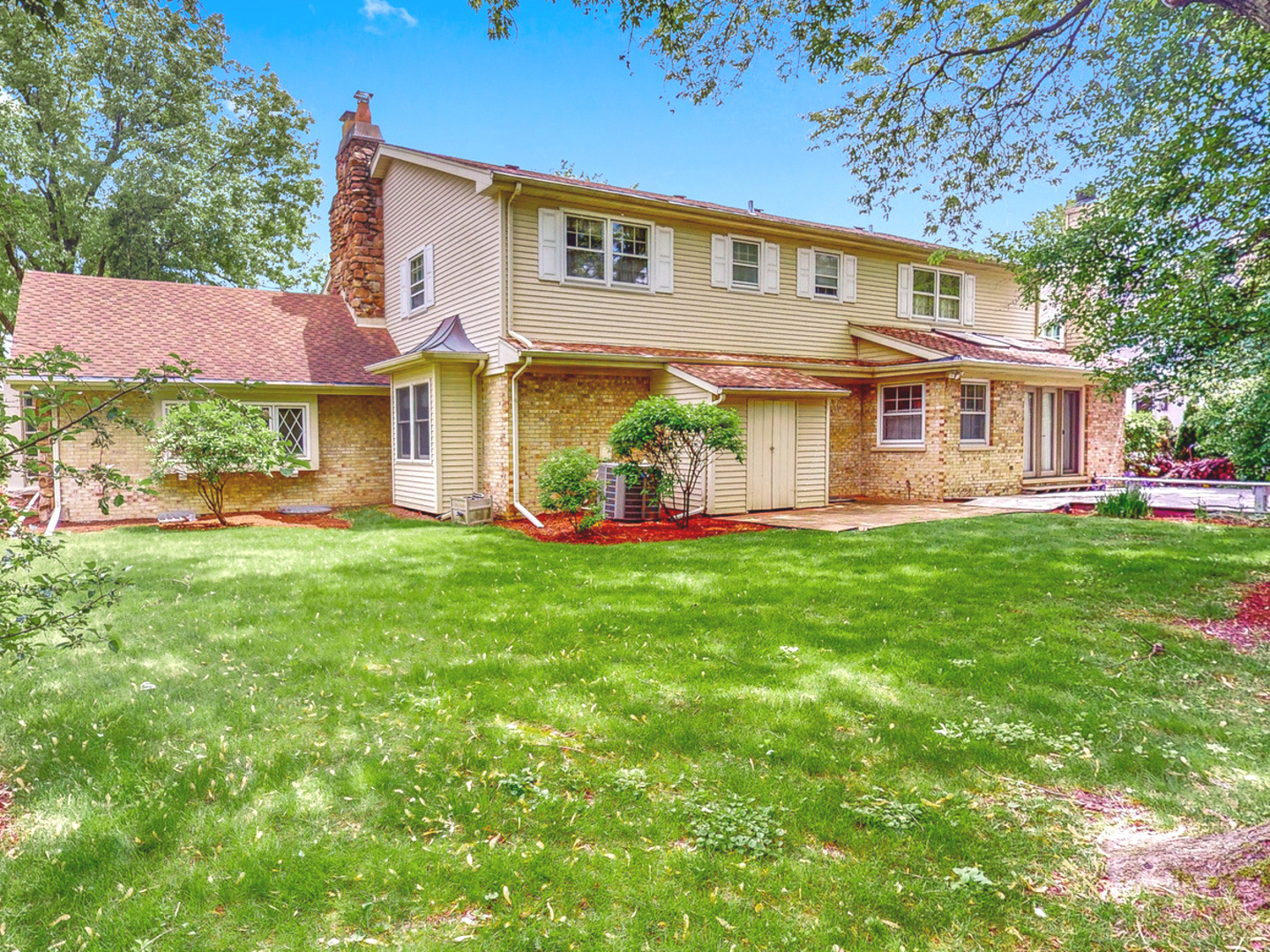 140 N Quincy Street, Hinsdale, IL 60521