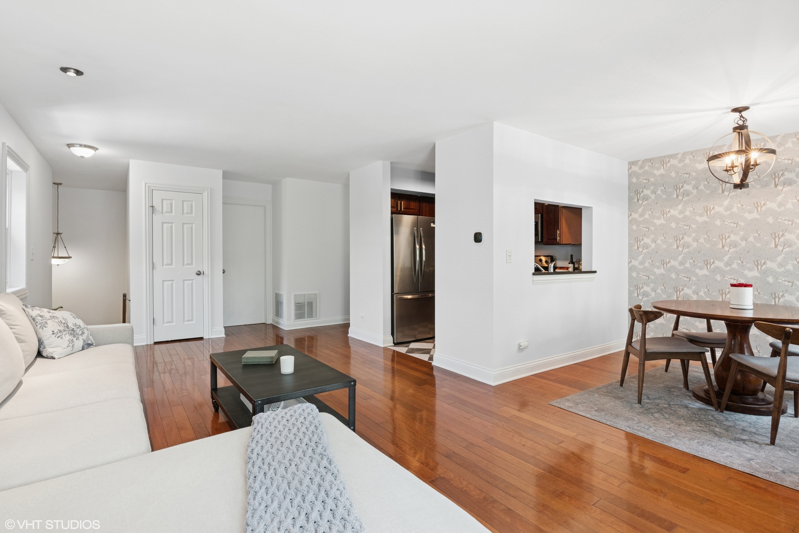 23 Foxcroft Road #235, Naperville, IL 60565