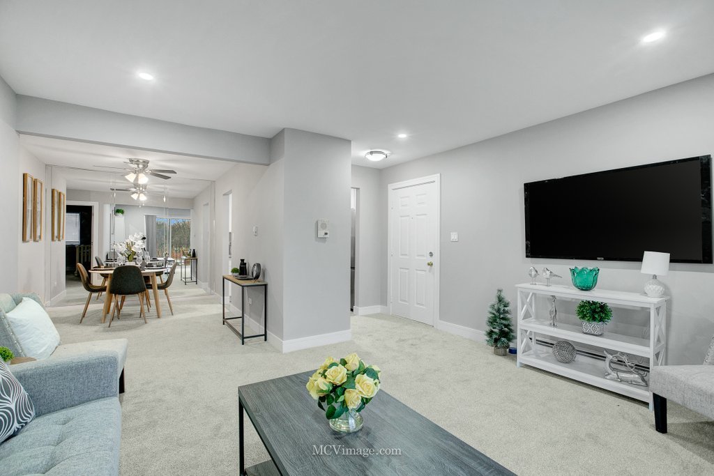 17985 Amherst Court #203, Country Club Hills, IL 60478