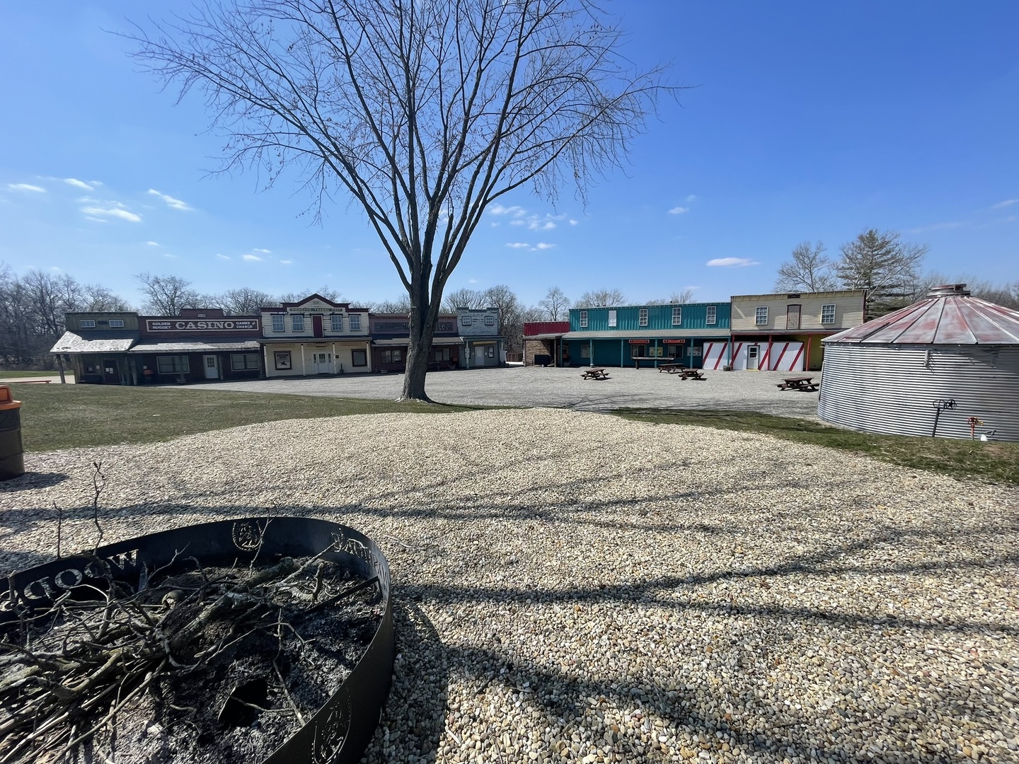 2795 E 28th Street #721, Seneca, IL 61360