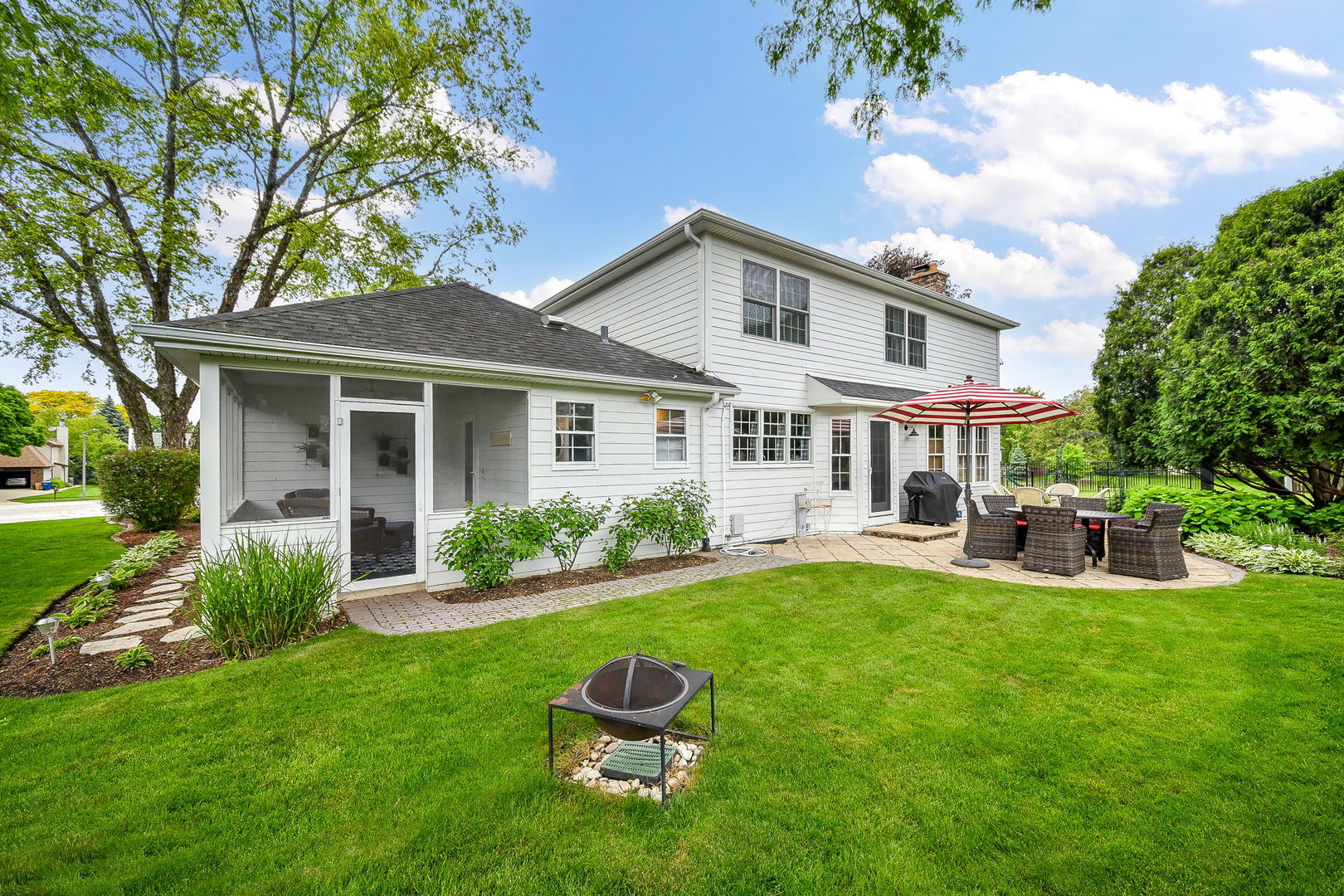 5234 Cedar Court, Lisle, IL 60532