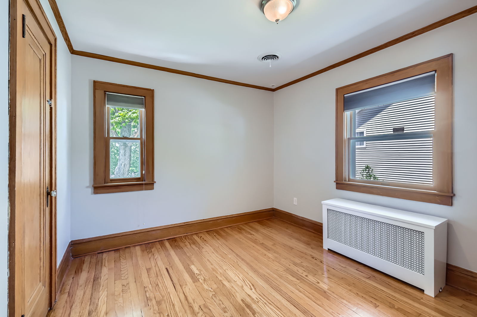 1835 S 4th Place, St. Charles, IL 60174