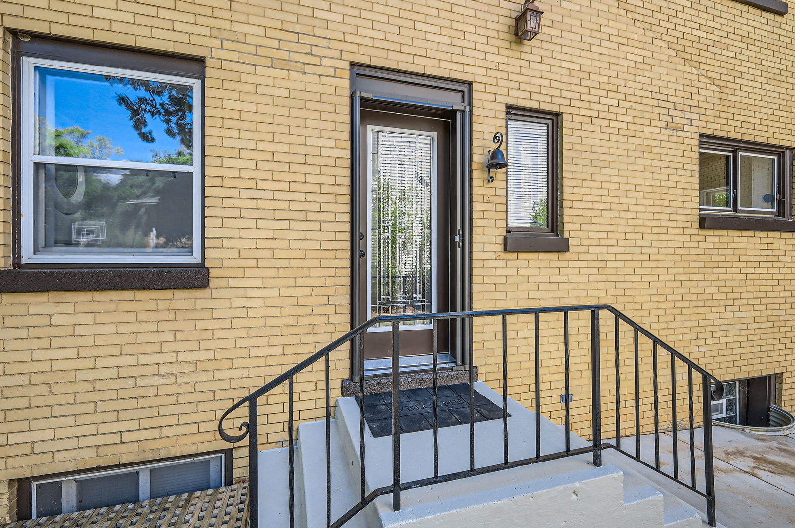 1835 S 4th Place, St. Charles, IL 60174