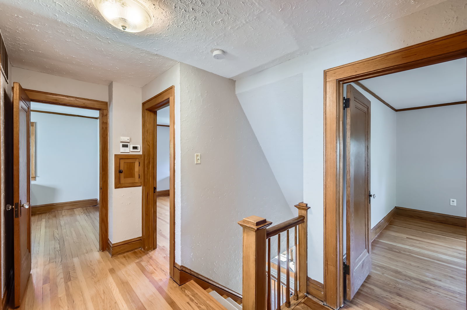 1835 S 4th Place, St. Charles, IL 60174