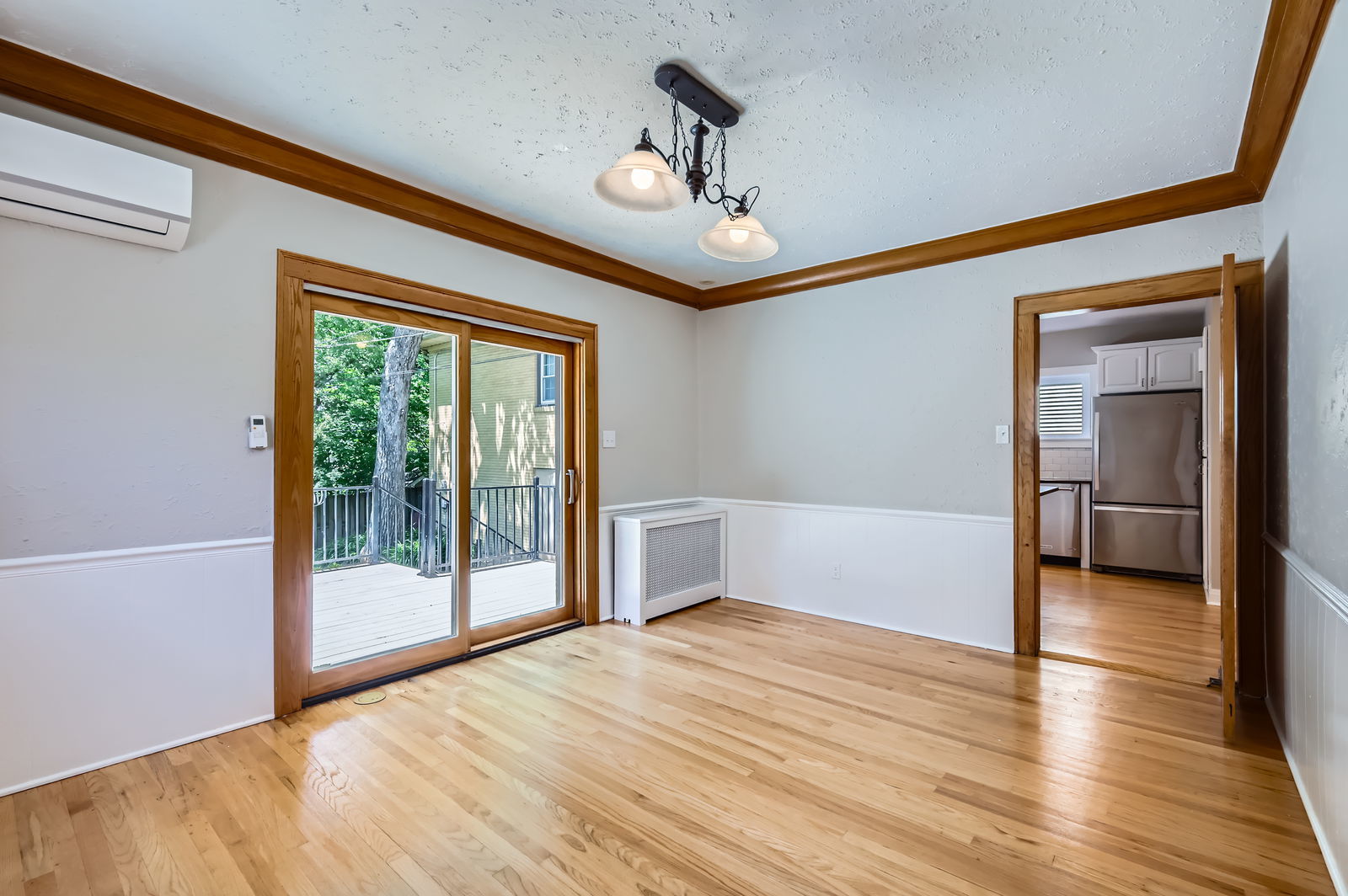 1835 S 4th Place, St. Charles, IL 60174