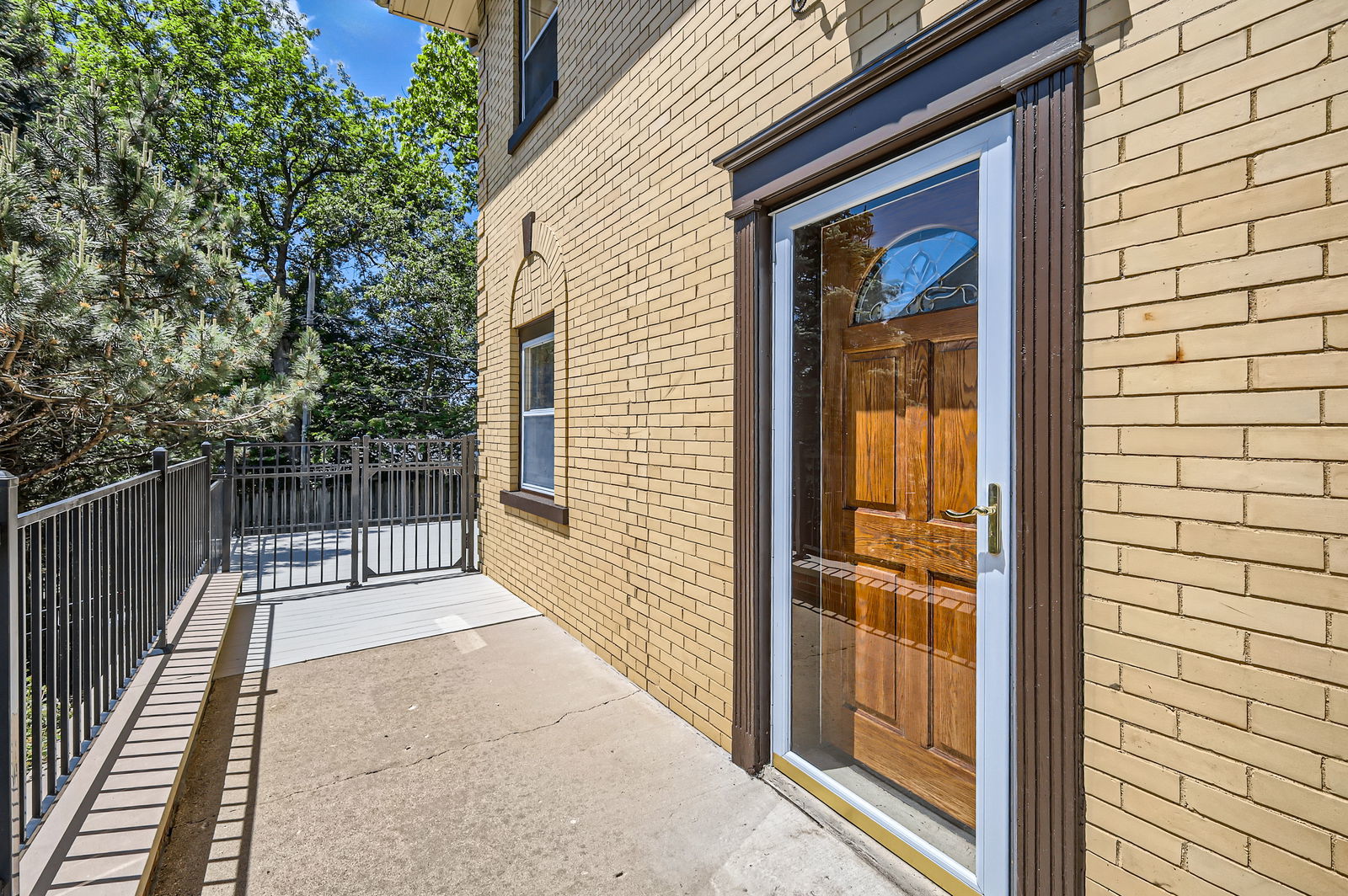 1835 S 4th Place, St. Charles, IL 60174