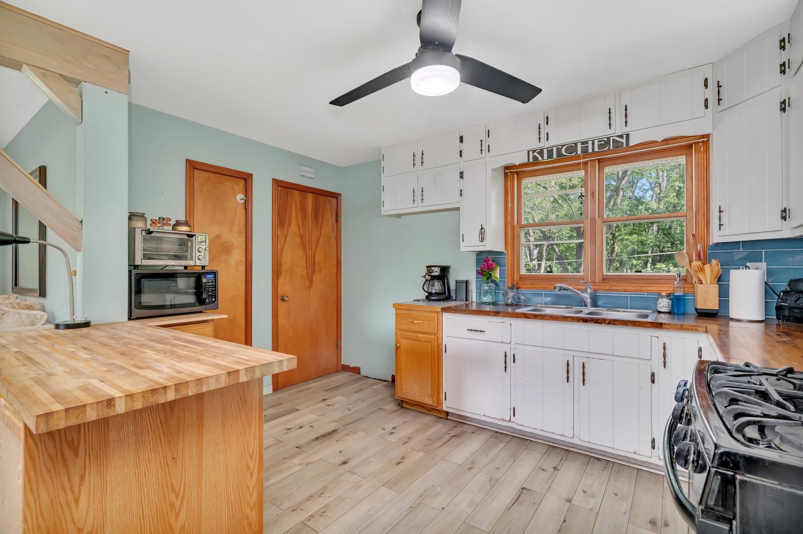 207 Redwood Avenue, New Lenox, IL 60451