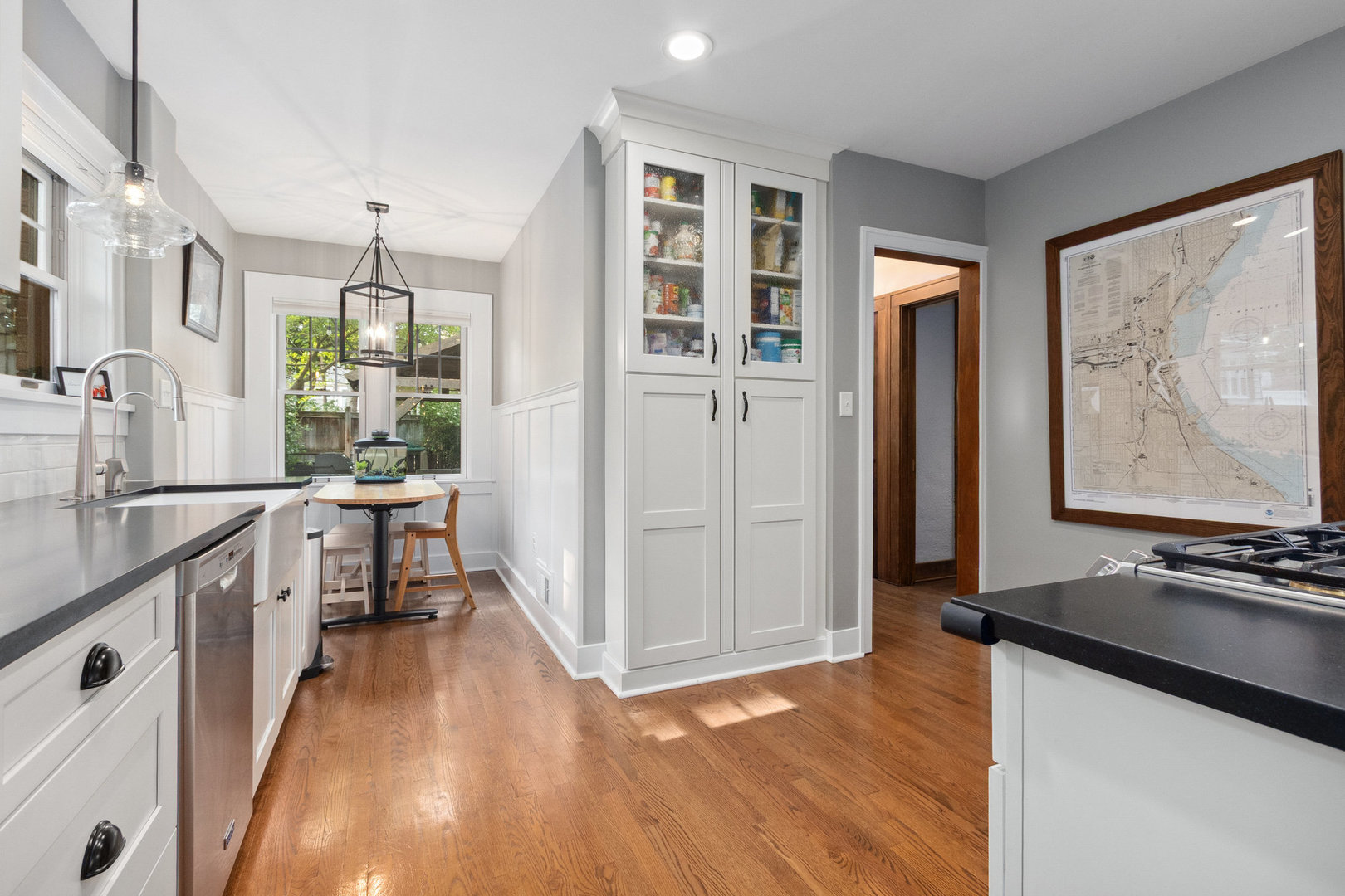 47 S Julian Street, Naperville, IL 60540