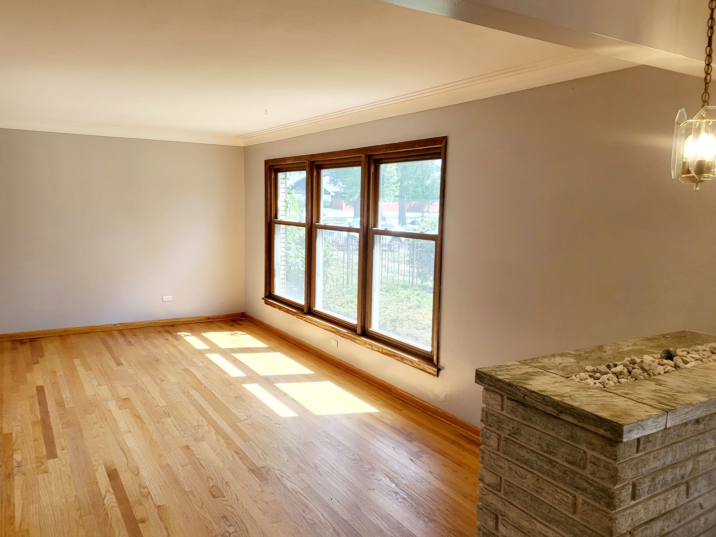 10312 S Kenneth Avenue, Oak Lawn, IL 60453