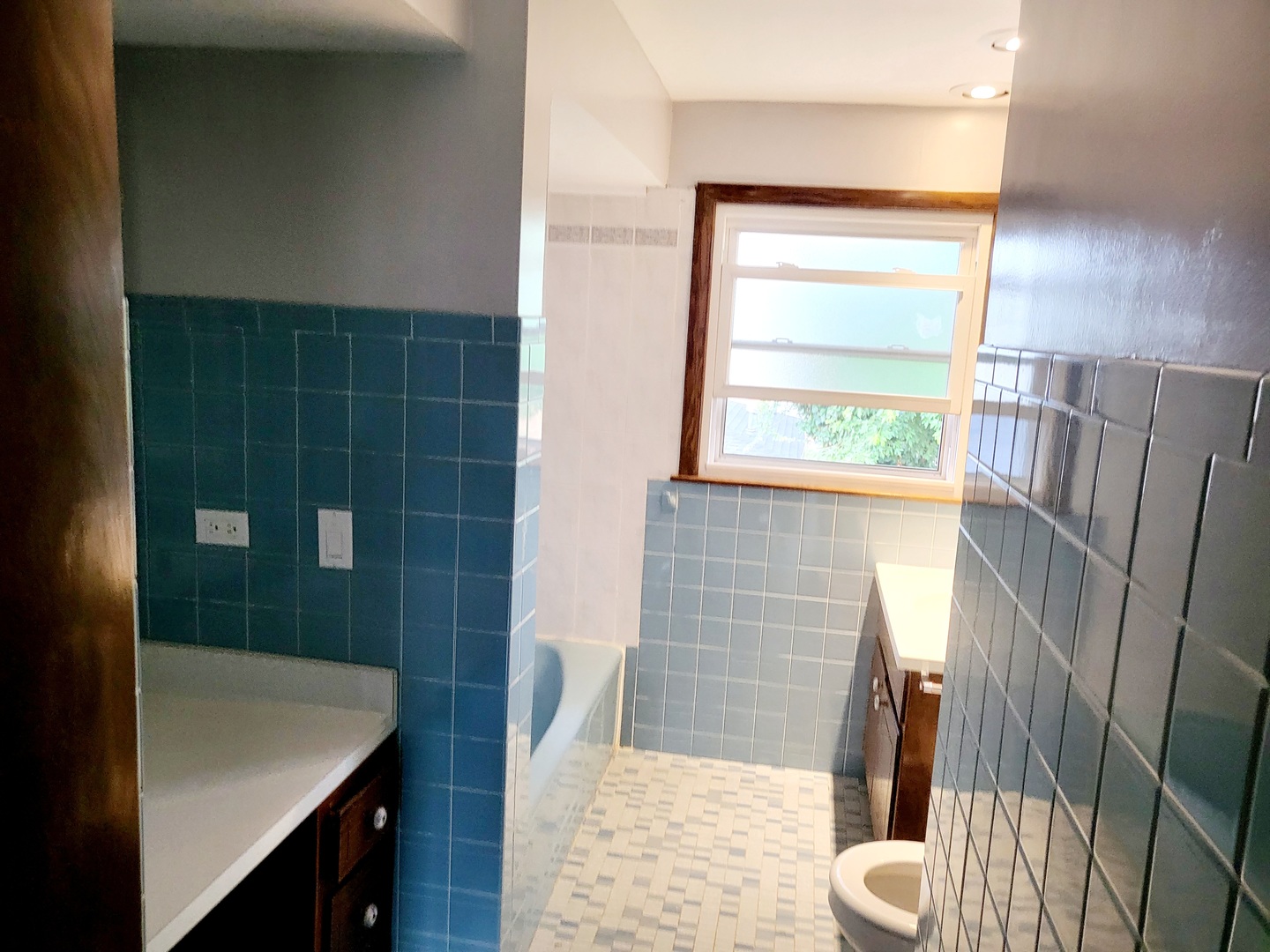 10312 S Kenneth Avenue, Oak Lawn, IL 60453