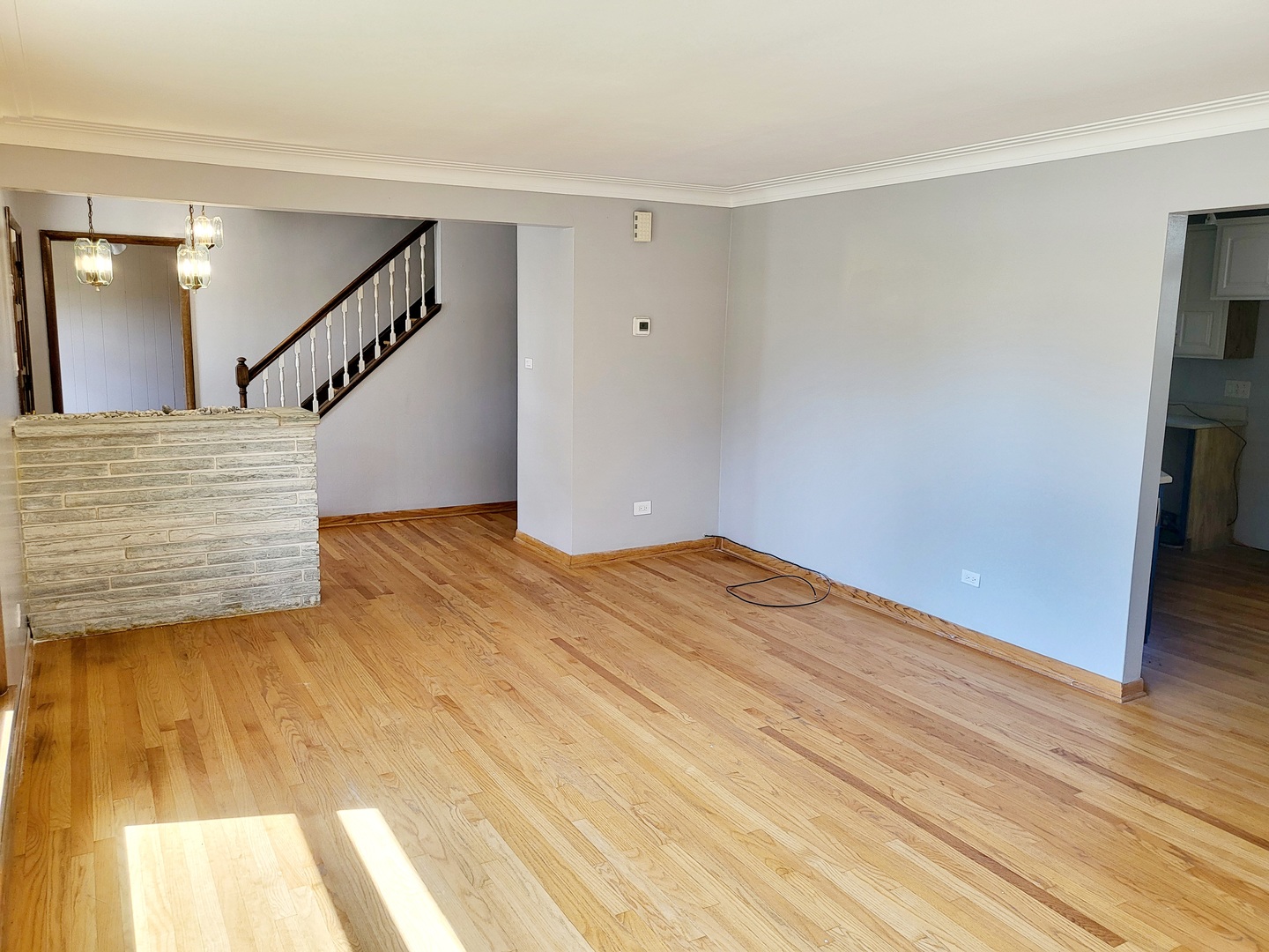 10312 S Kenneth Avenue, Oak Lawn, IL 60453