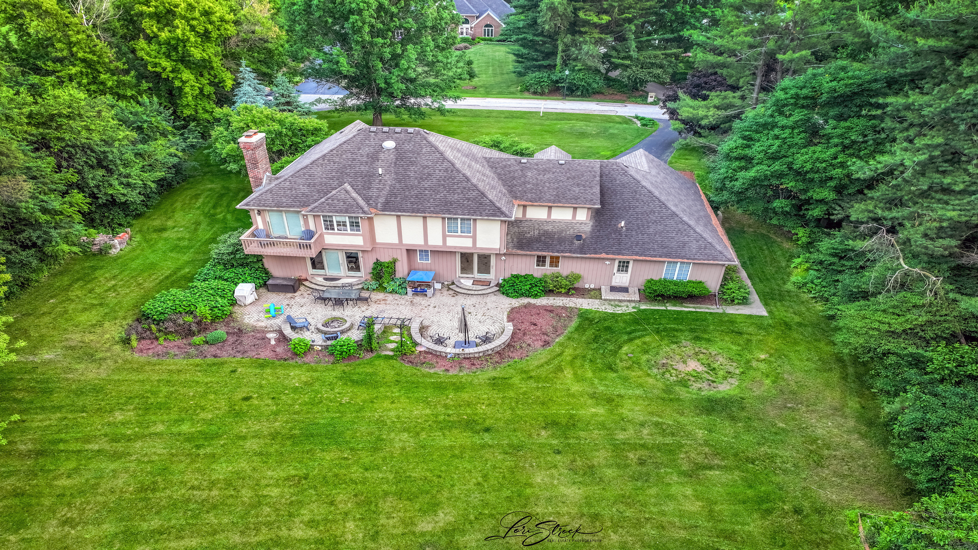 40W272 Waterford Lane, St. Charles, IL 60175
