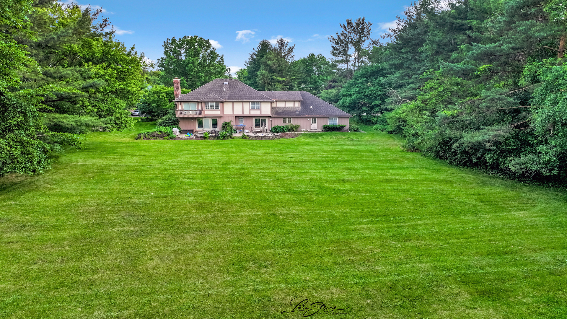 40W272 Waterford Lane, St. Charles, IL 60175