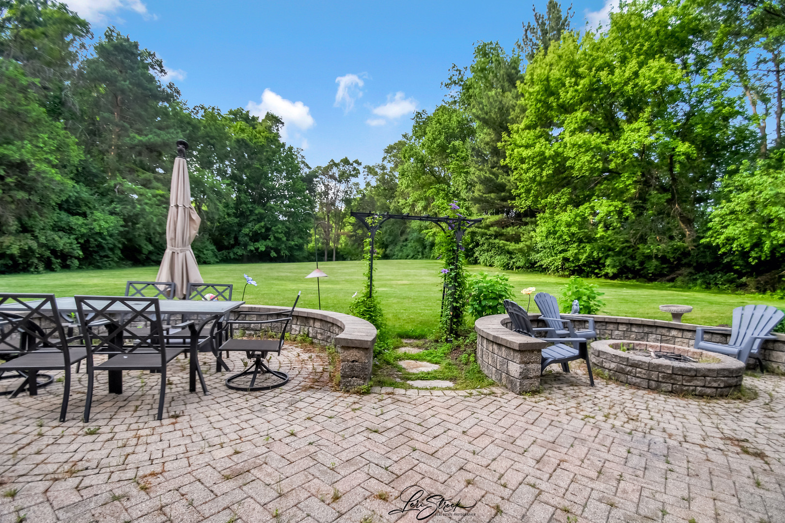 40W272 Waterford Lane, St. Charles, IL 60175