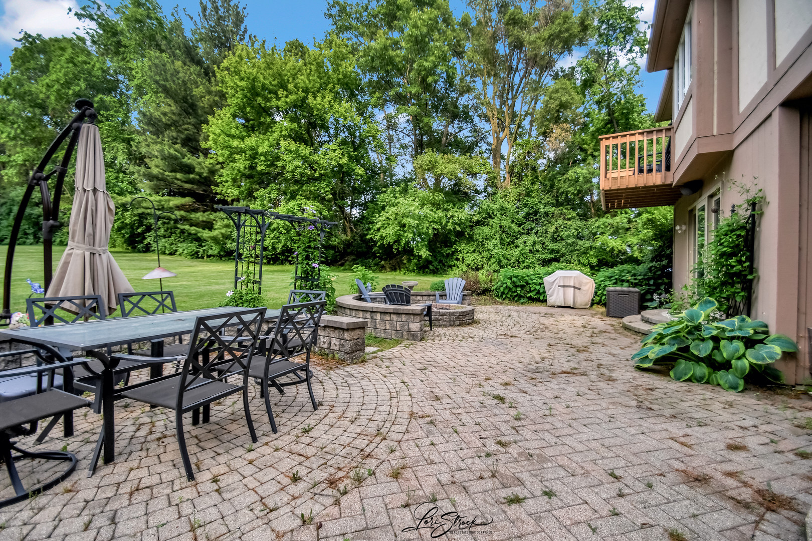 40W272 Waterford Lane, St. Charles, IL 60175