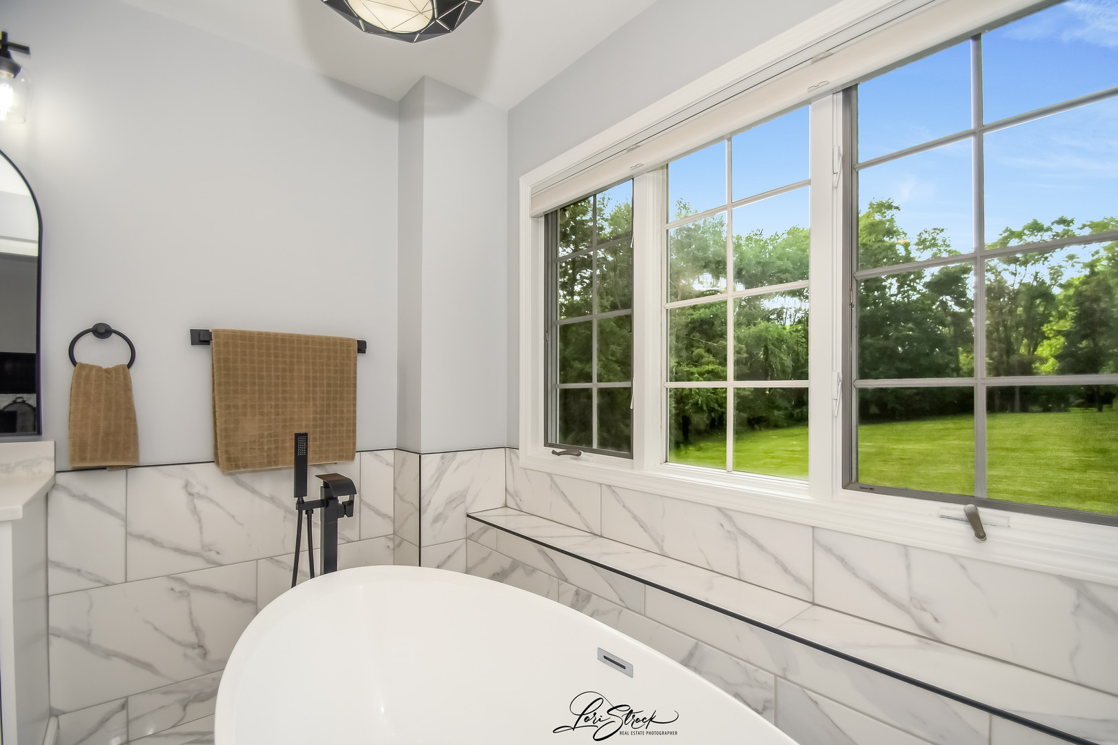 40W272 Waterford Lane, St. Charles, IL 60175
