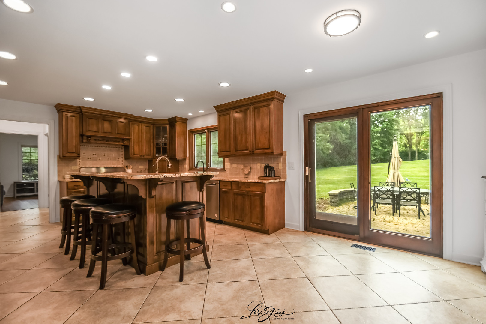 40W272 Waterford Lane, St. Charles, IL 60175