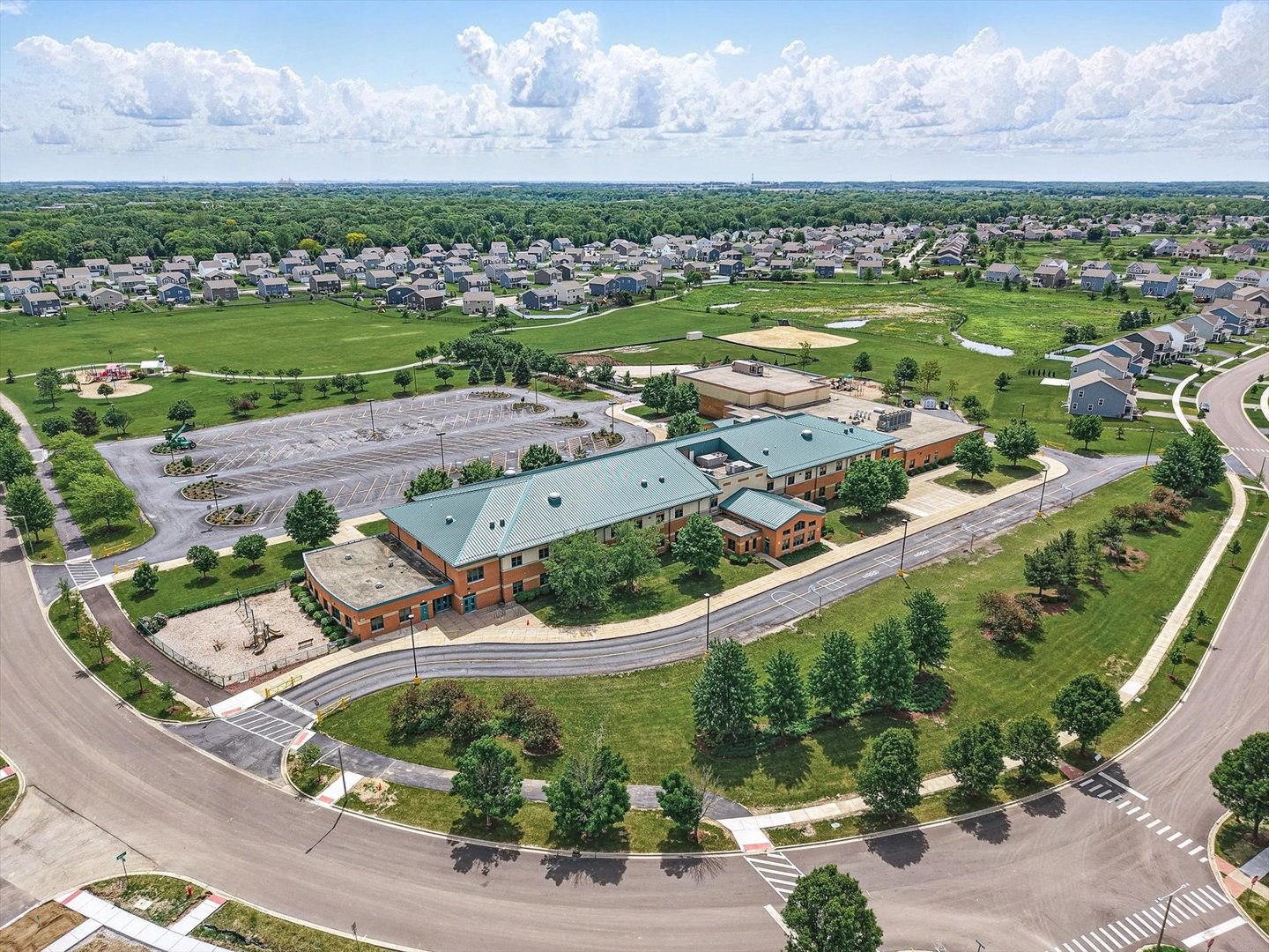 2465 Justice Court, Yorkville, IL 60560