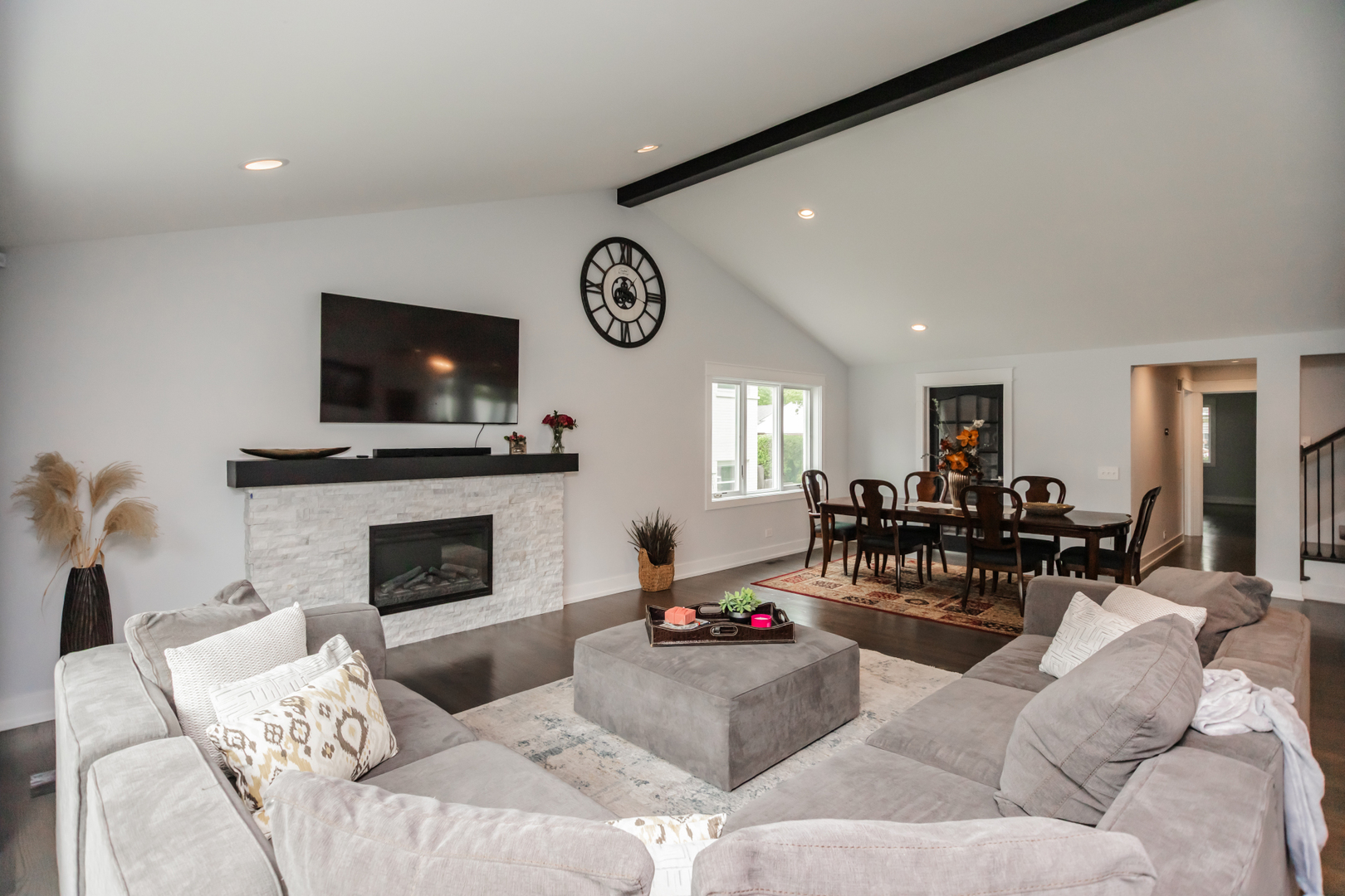210 51st Place, Western Springs, IL 60558