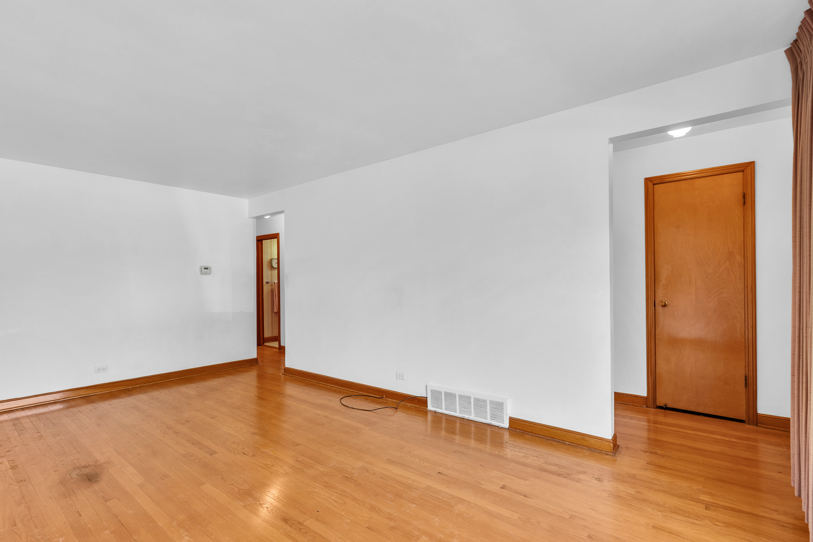 10726 S Saint Louis Avenue, Chicago, IL 60655