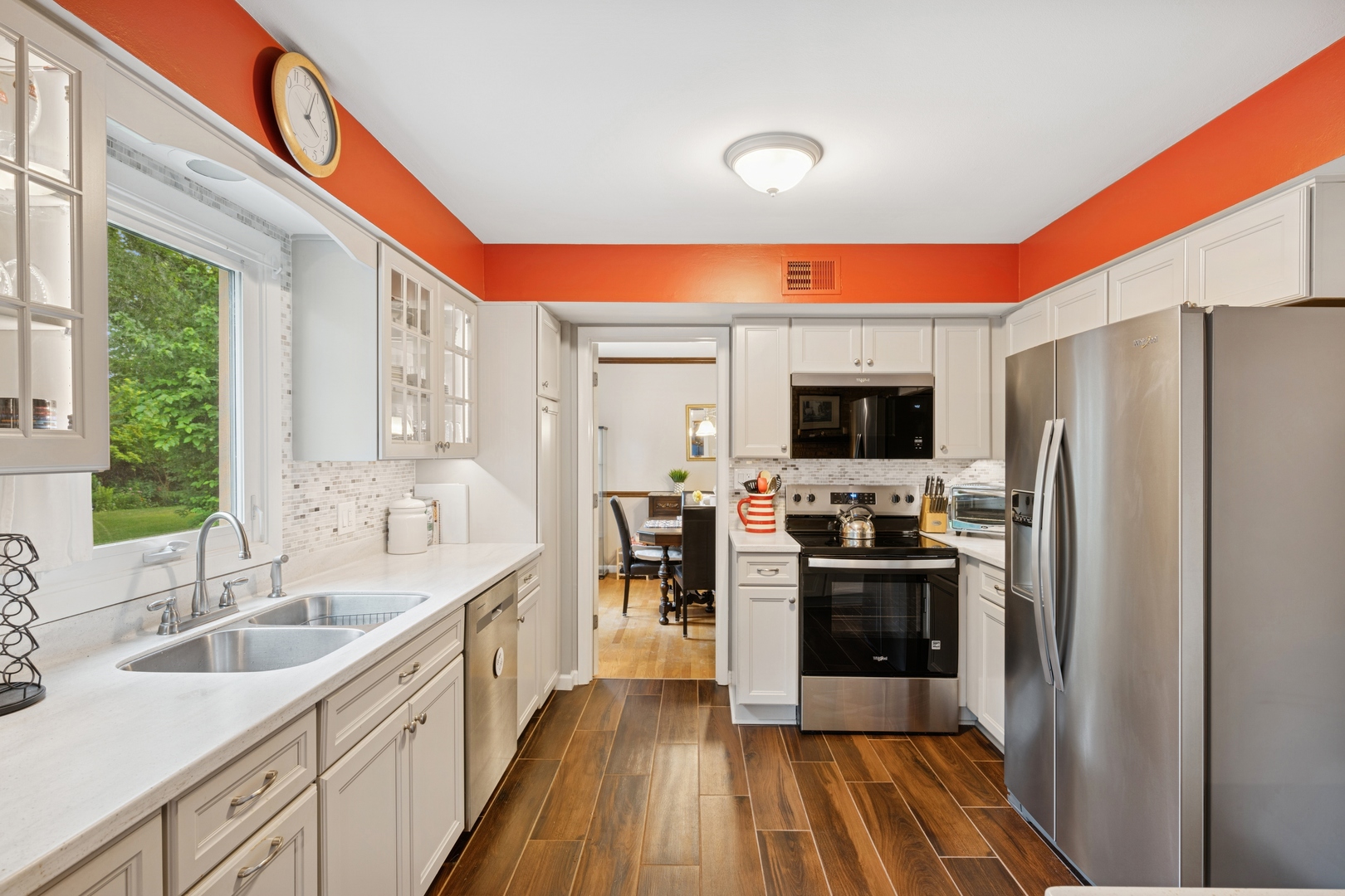 961 N Arrowhead Drive, Palatine, IL 60074