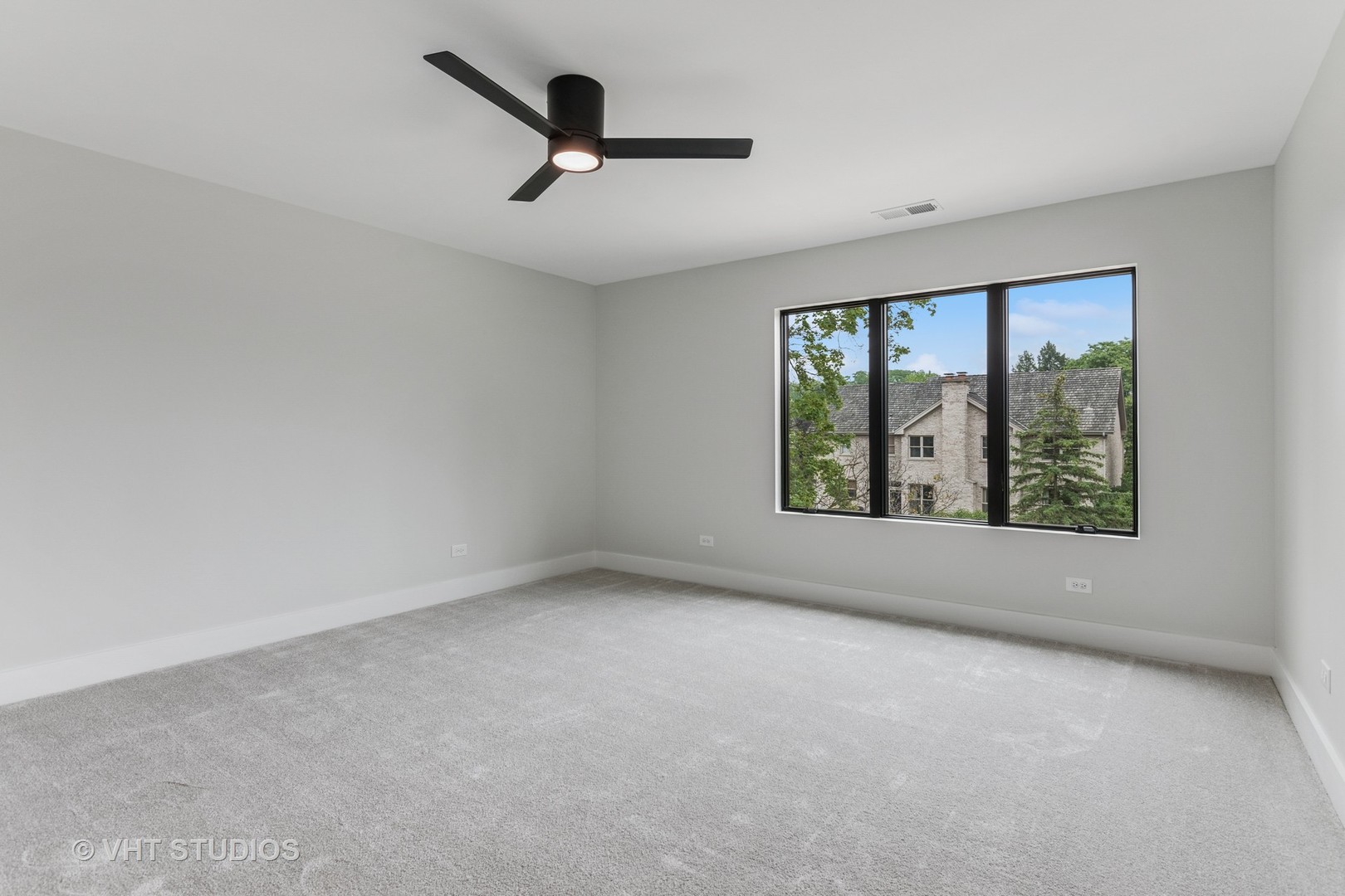 1527 N Louise Lane, Palatine, IL 60067