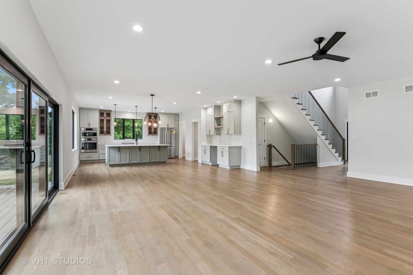 1527 N Louise Lane, Palatine, IL 60067