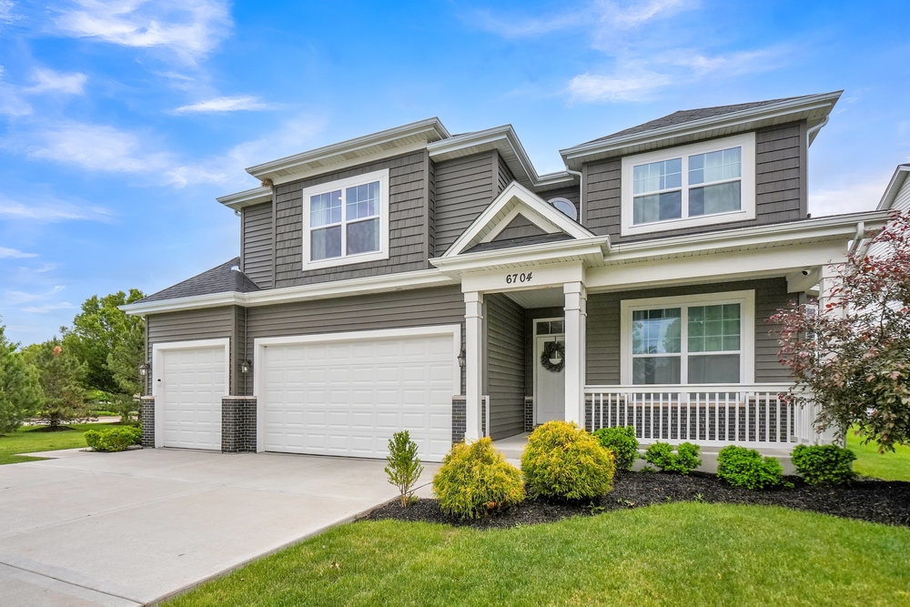 6704 Whisper Glen Drive, Plainfield, IL 60586