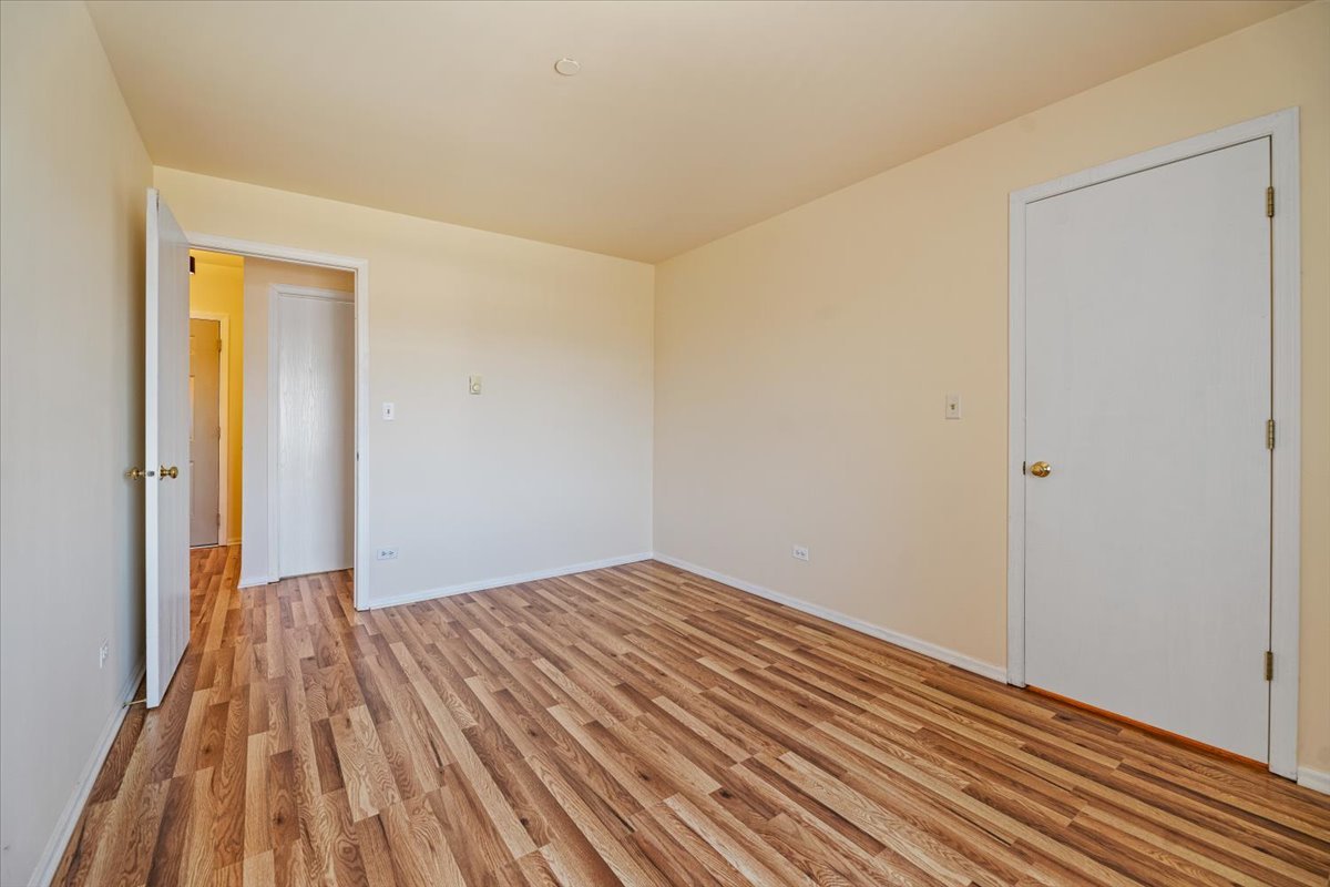 1352 Cunat Court #3A, Lake In The Hills, IL 60156