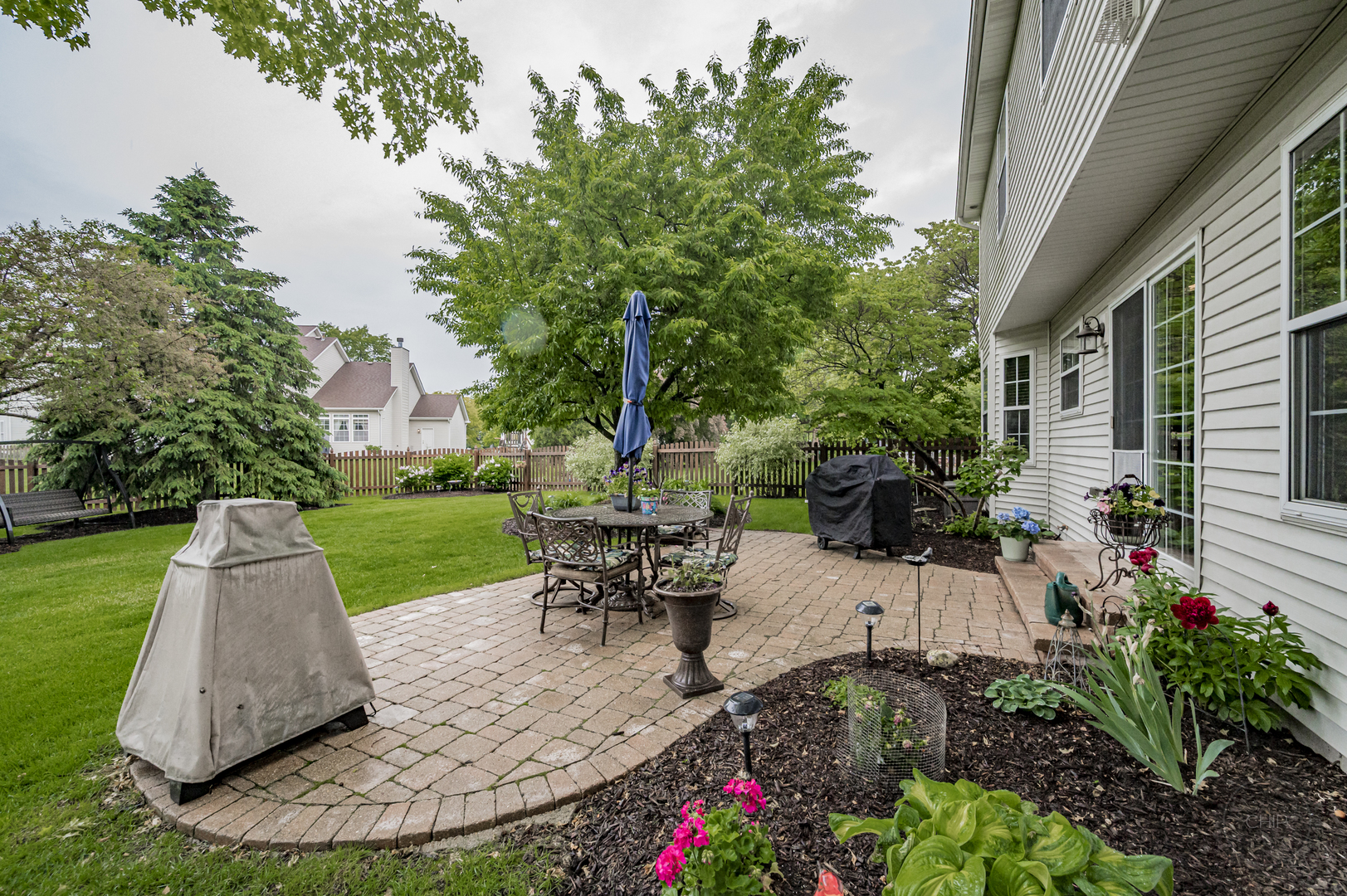 2693 Barrington Drive, Aurora, IL 60503