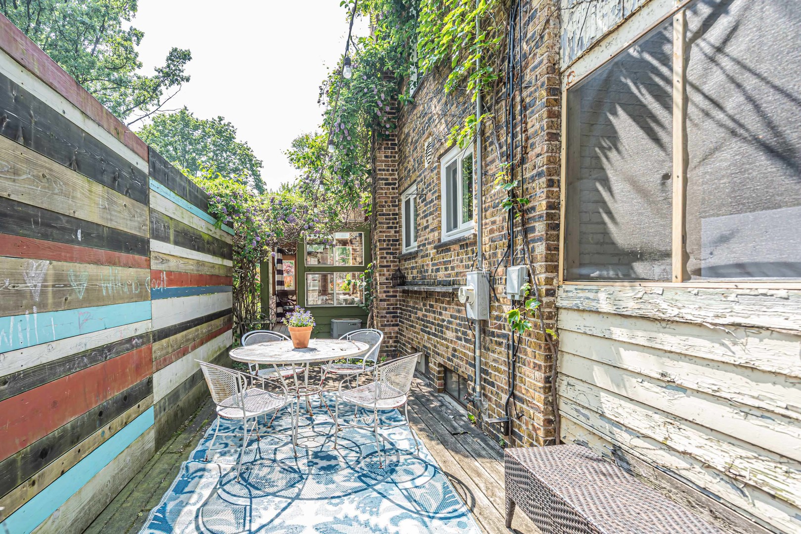 10033 S Prospect Avenue, Chicago, IL 60643