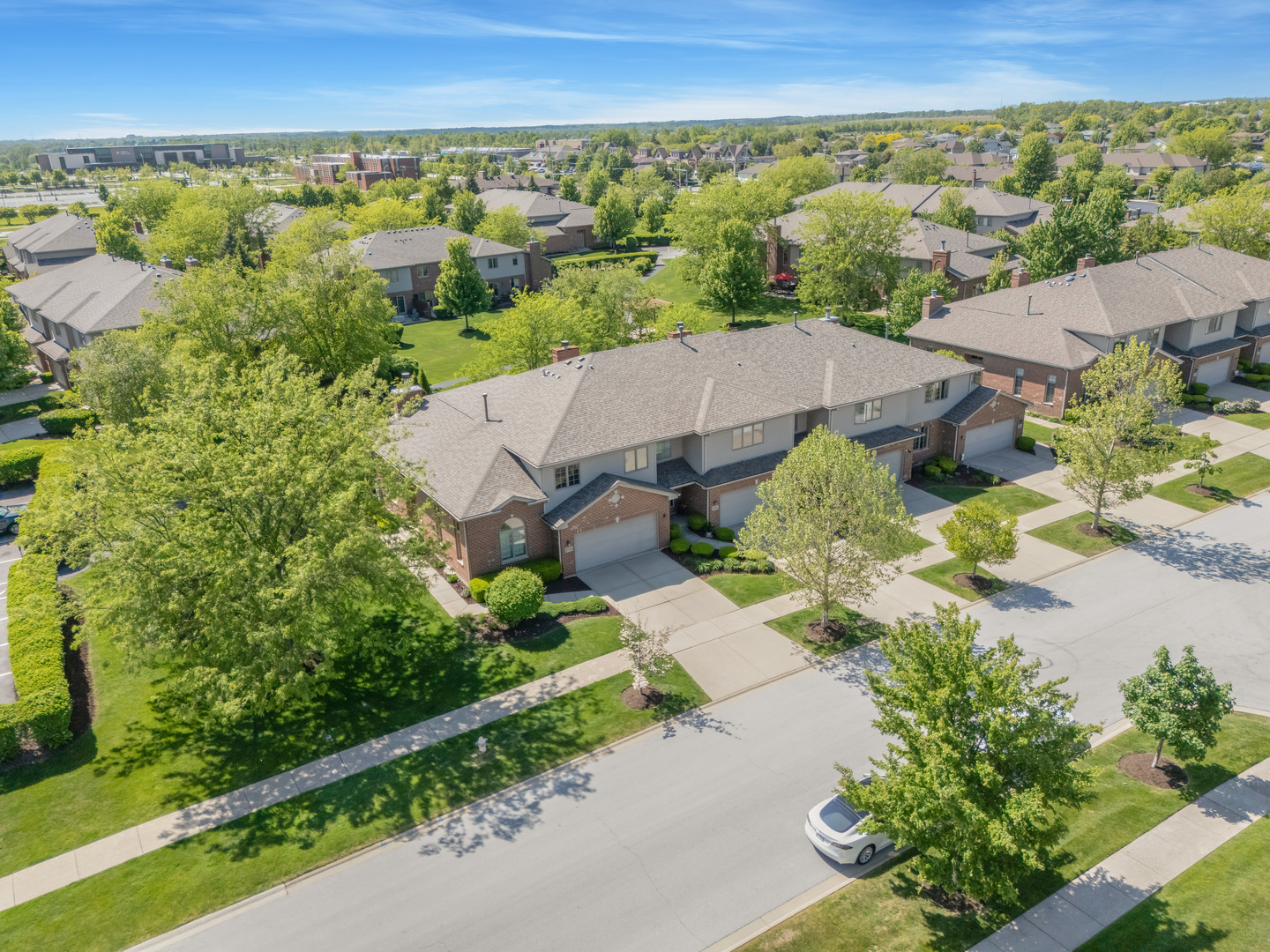 17964 Upland Drive, Tinley Park, IL 60487