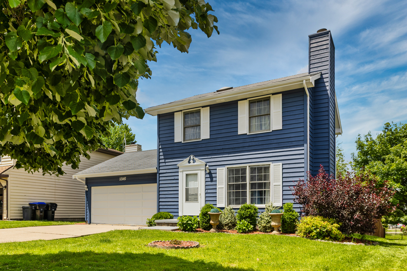 1316 Challis Drive, Bloomington, IL 61704