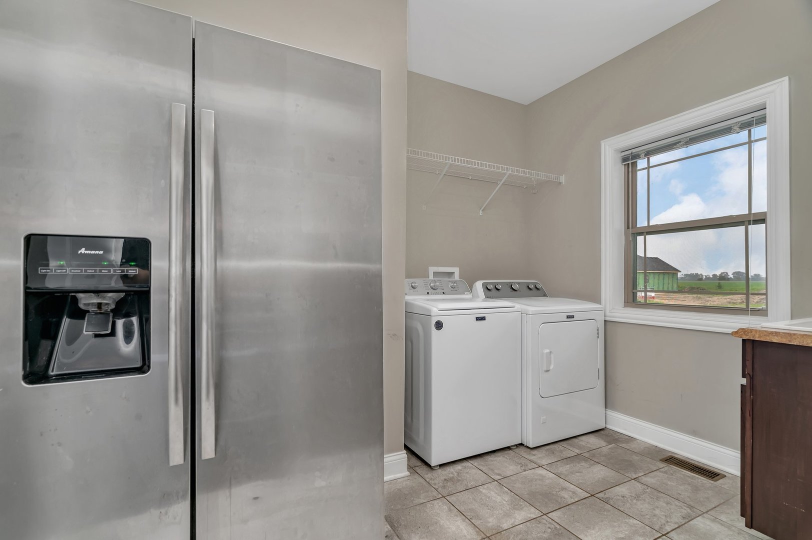 1200 Farmstone Drive, Diamond, IL 60416