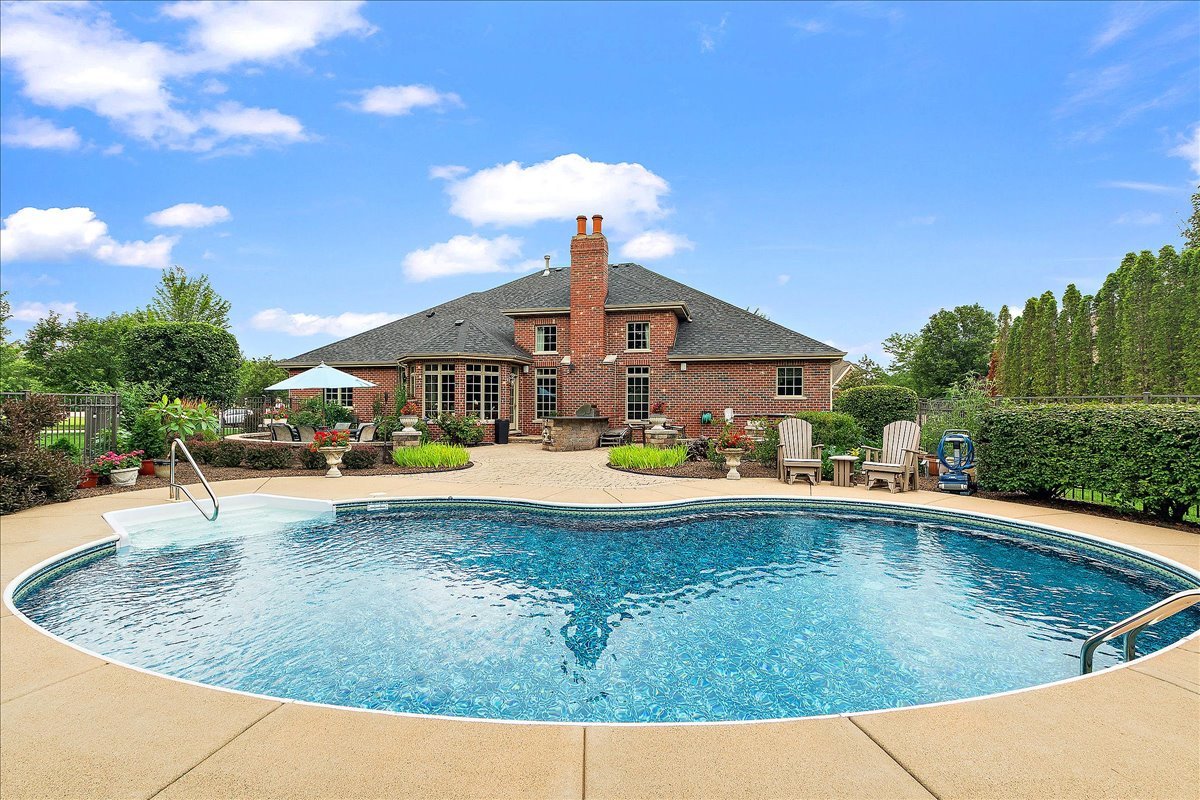 19909 Foxborough Drive, Mokena, IL 60448