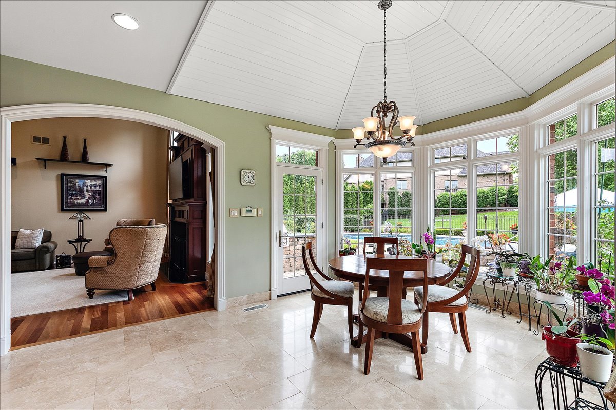 19909 Foxborough Drive, Mokena, IL 60448