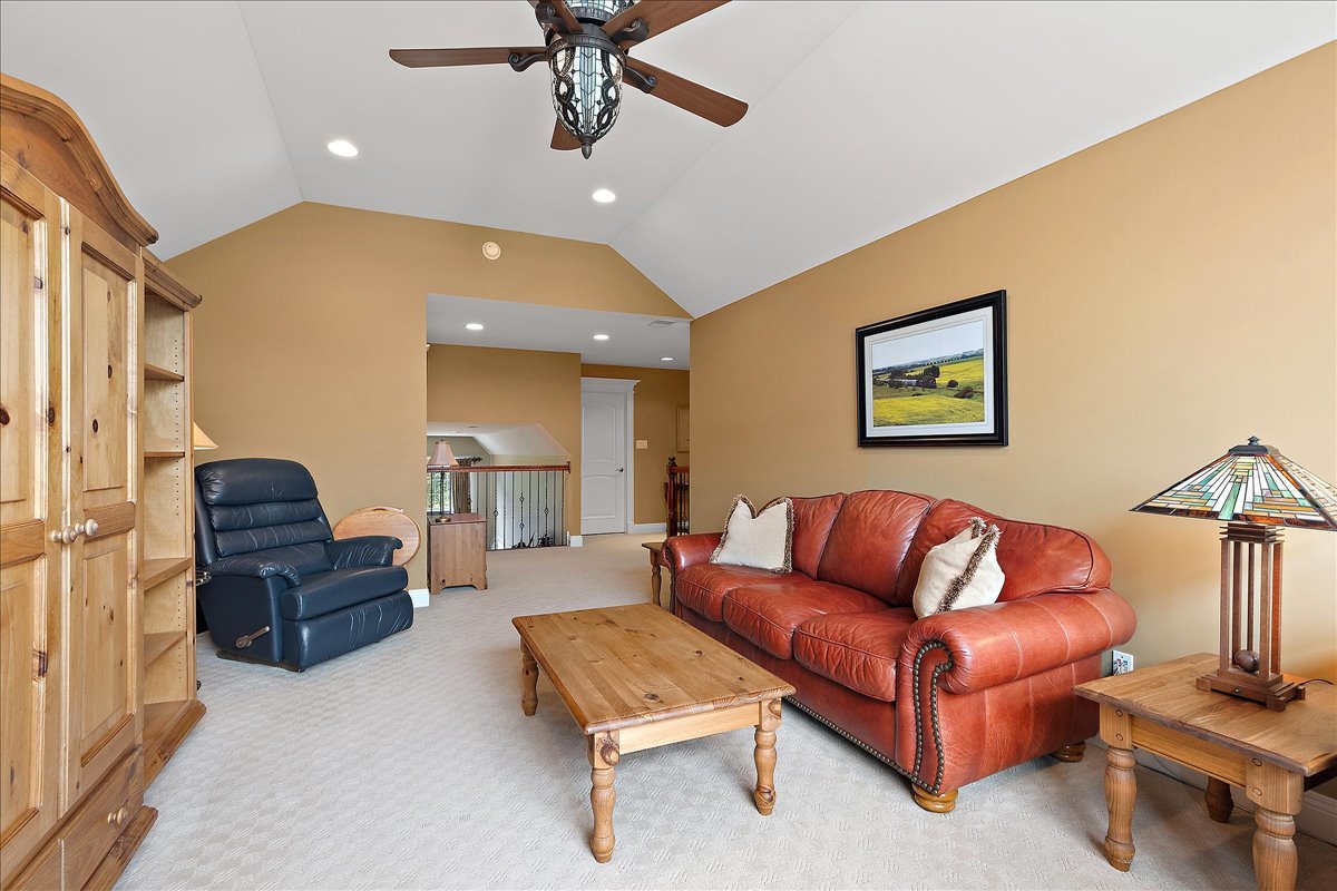 19909 Foxborough Drive, Mokena, IL 60448